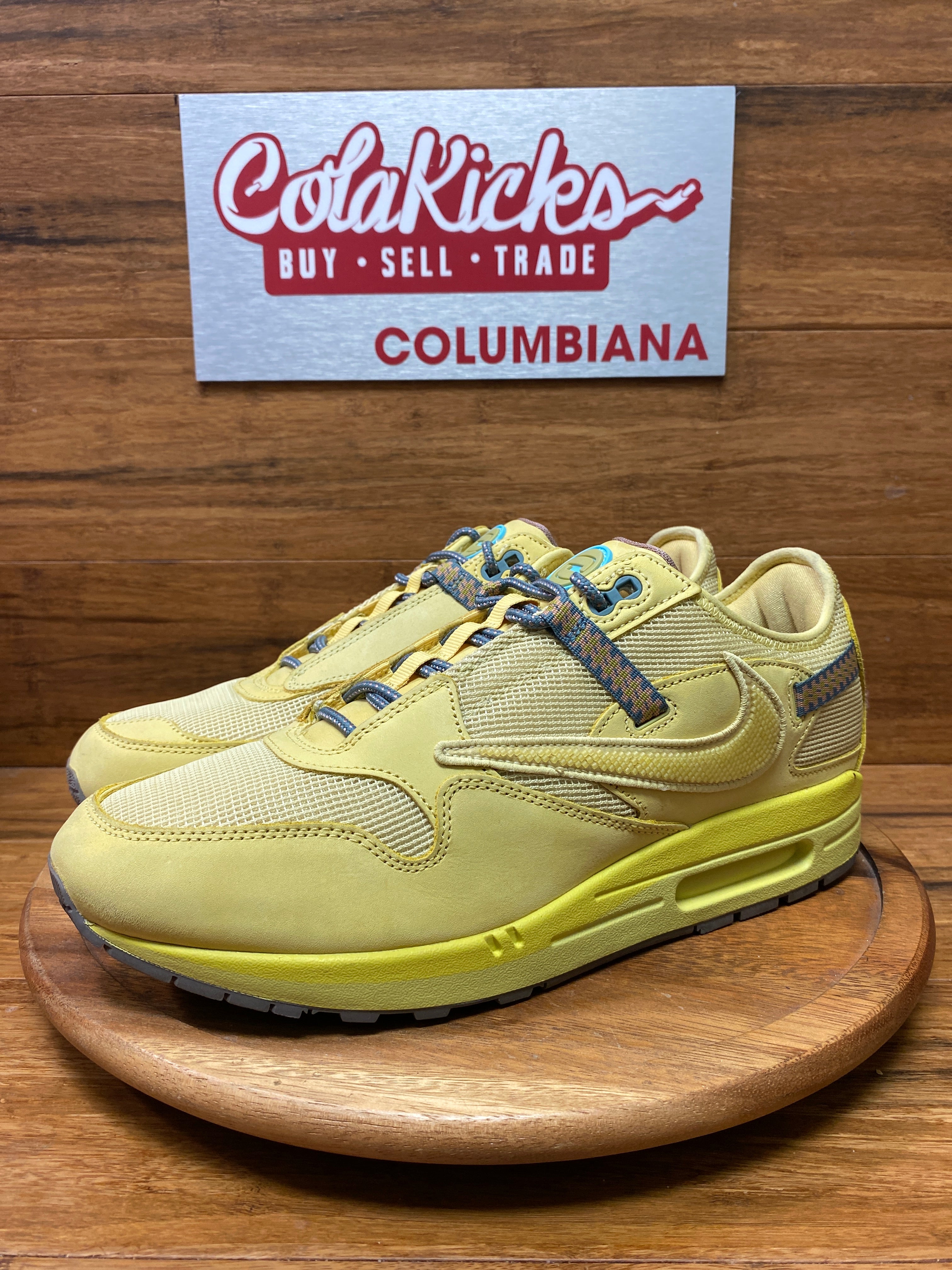 Nike Air Max 1 Travis Scott Cactus Jack Saturn Gold