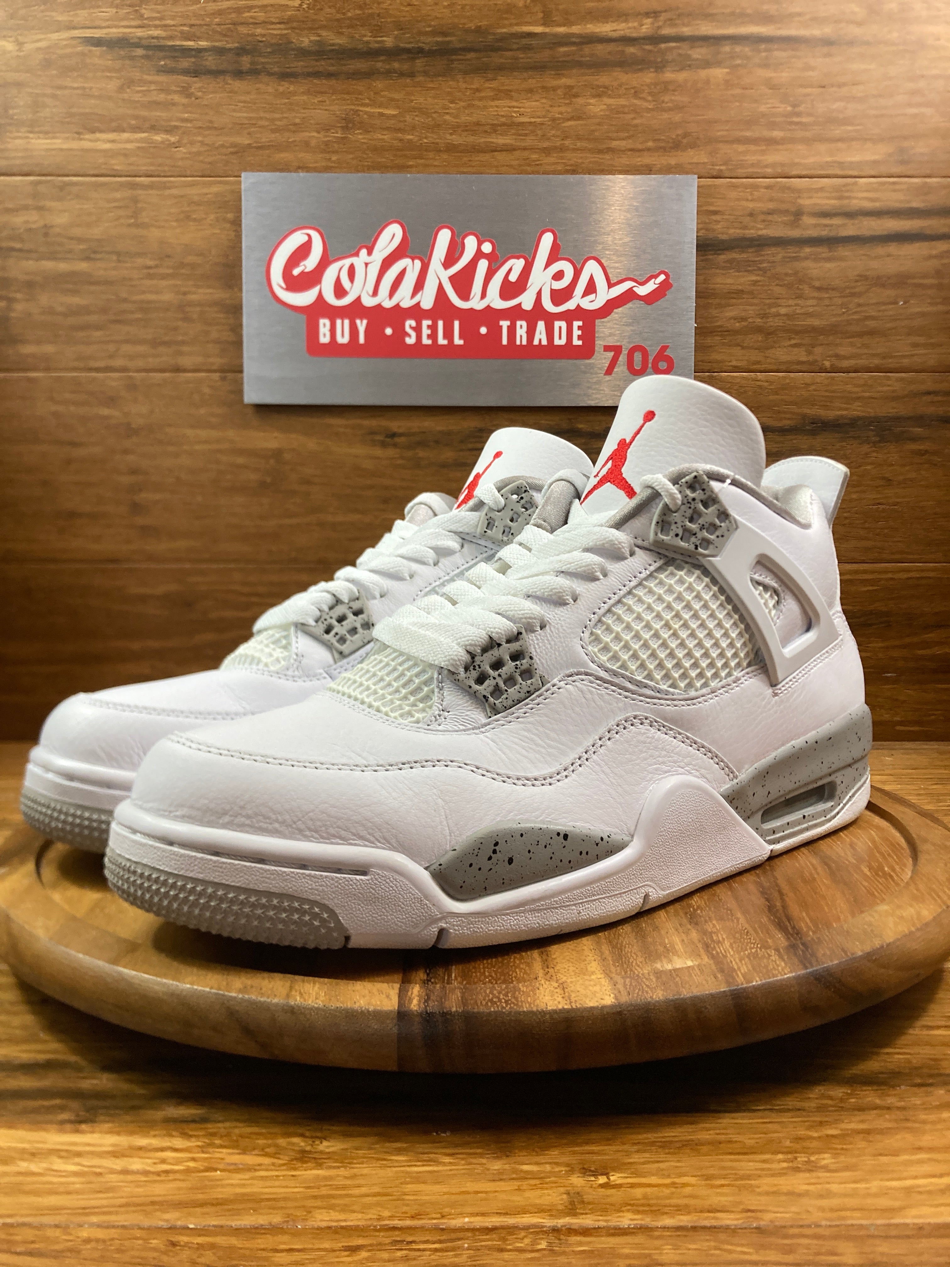 Jordan 4 Retro White Oreo (2021)