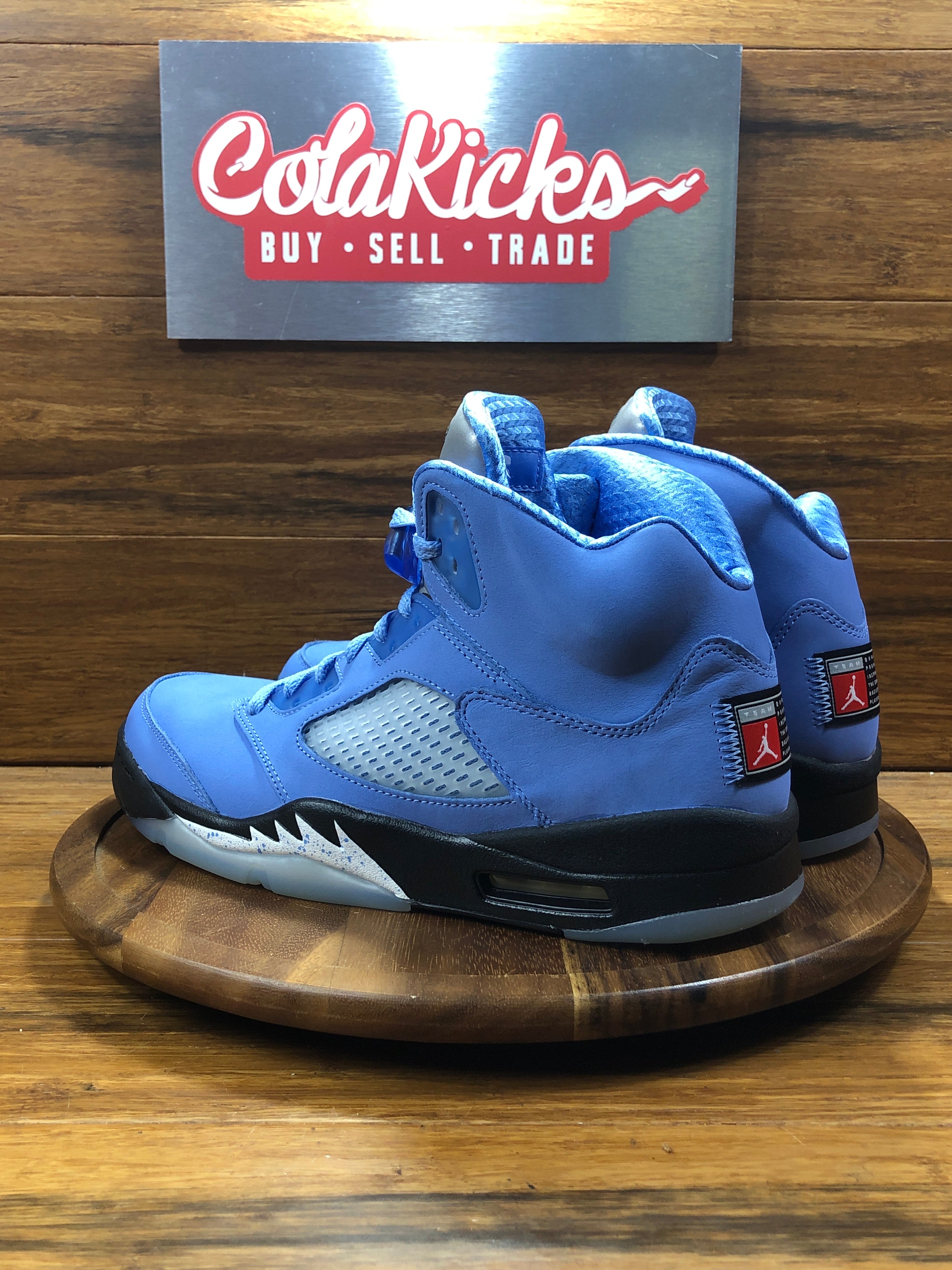 Jordan 5 Retro UNC University Blue