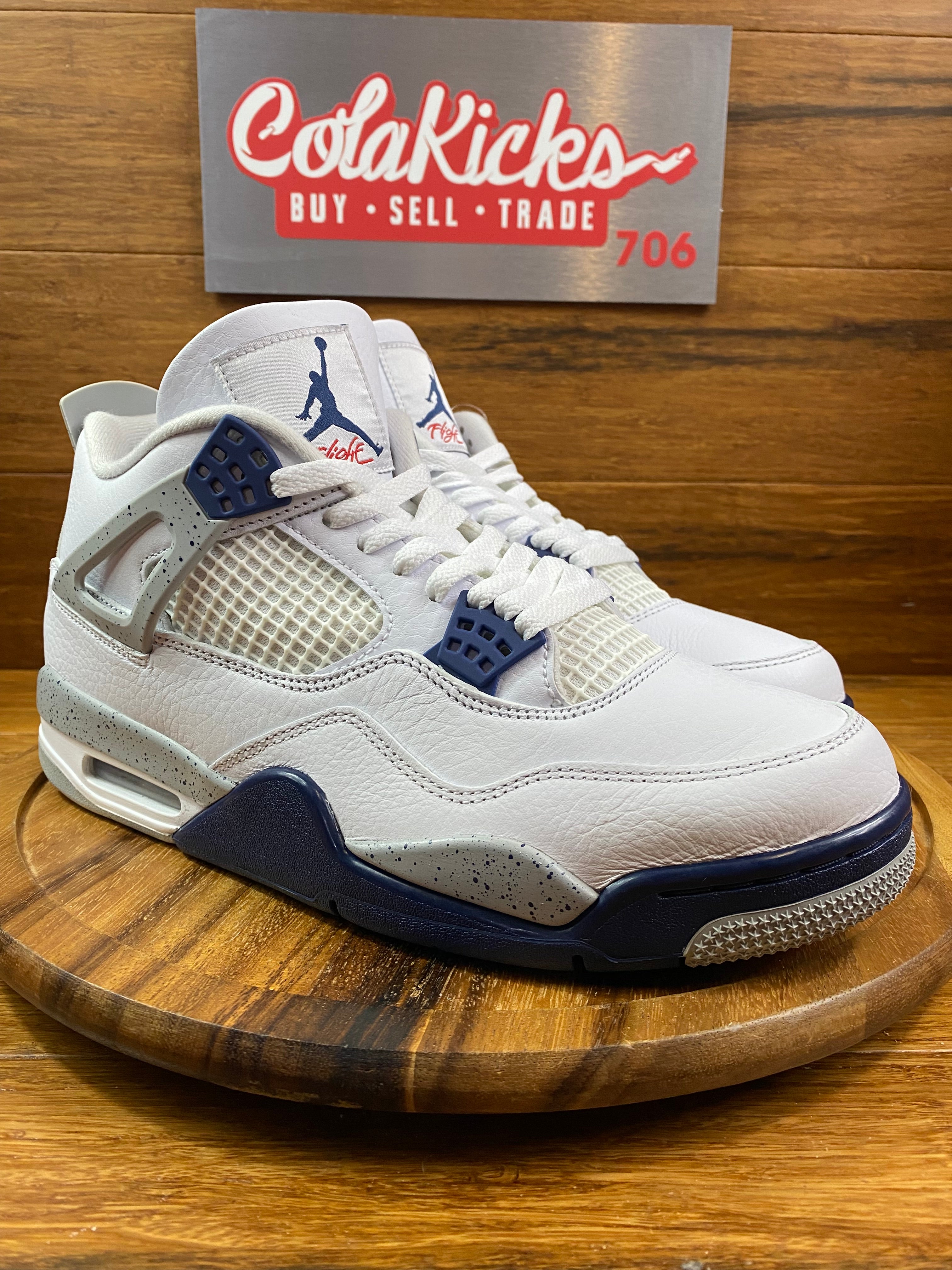 Jordan 4 Retro Midnight Navy