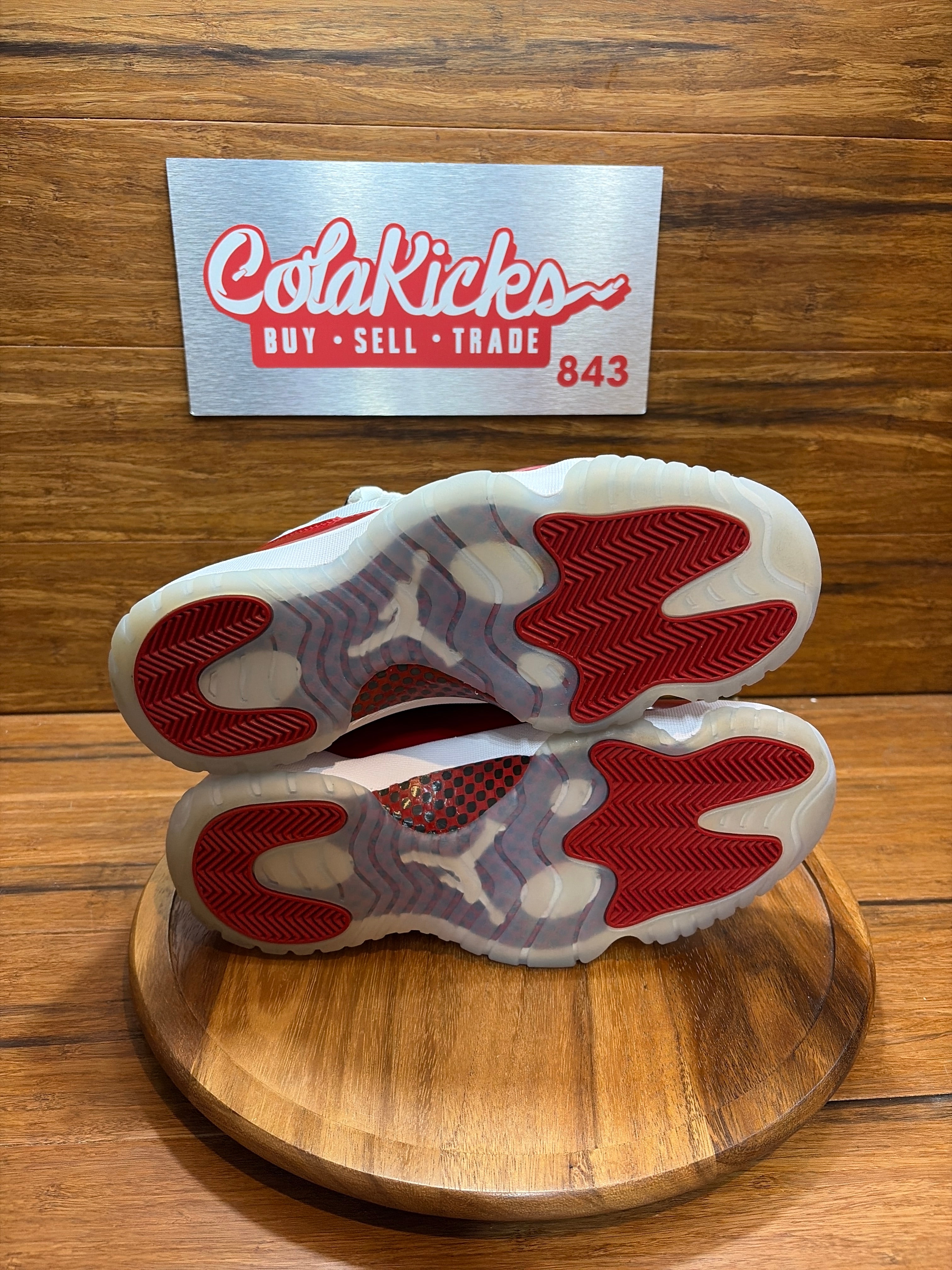 Jordan 11 Retro Cherry (2022)