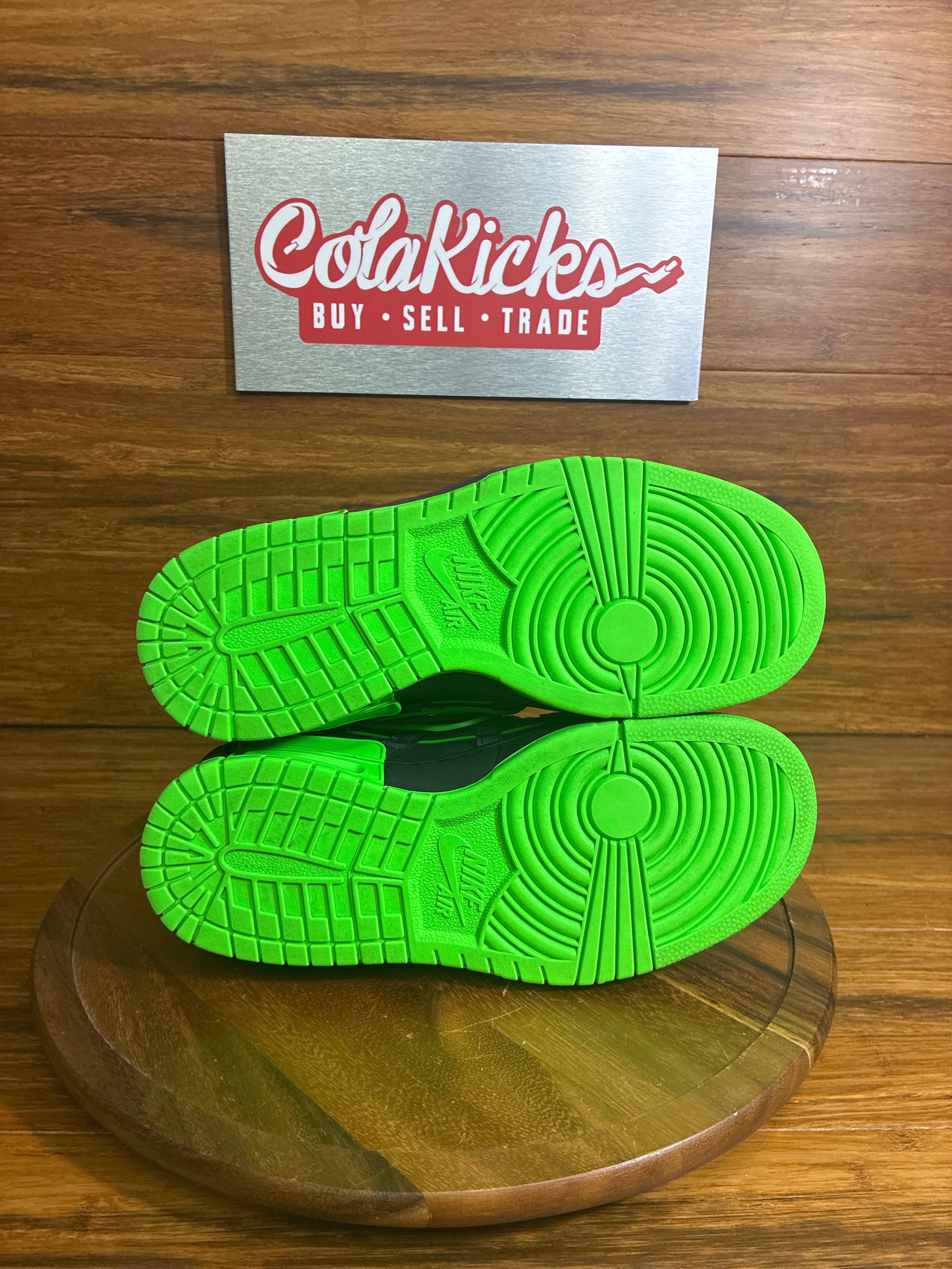 Nike Air Rubber Dunk Off-White Green Strike
