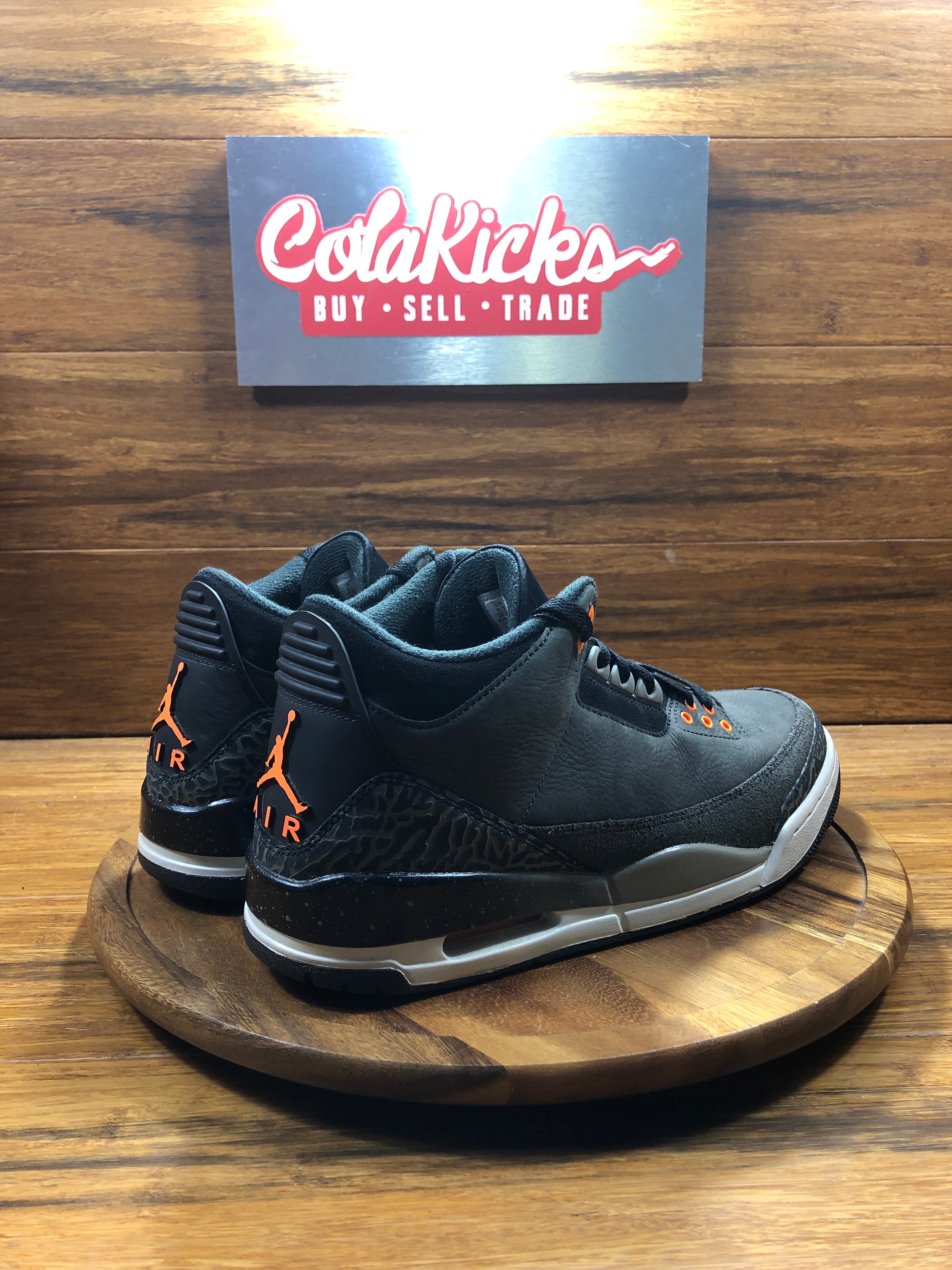 Jordan 3 Retro Fear Pack (2023)