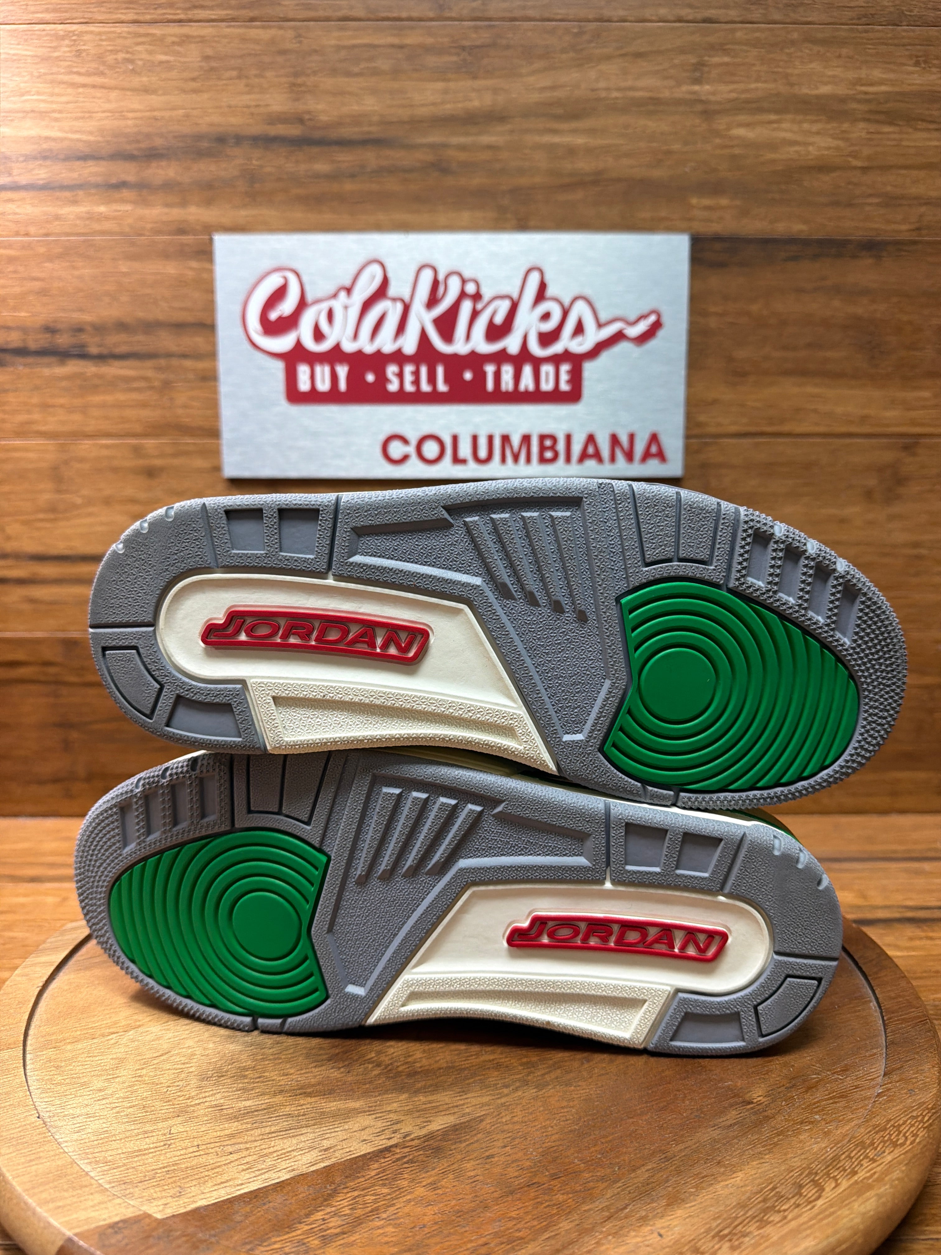 Jordan 3 Retro Lucky Green (Women's)