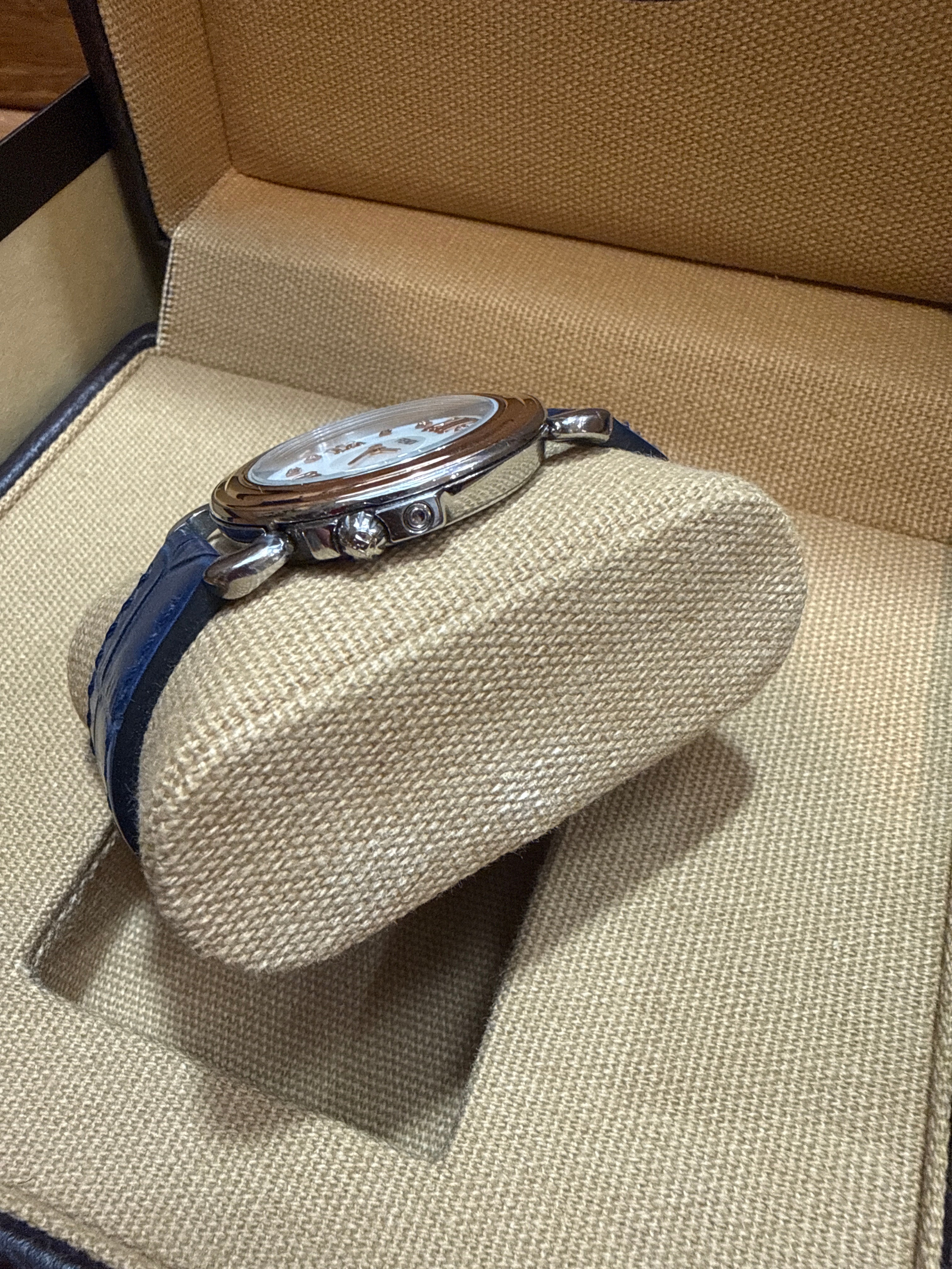 Fendi Selleria Diamond Mother Of Pearl Watch