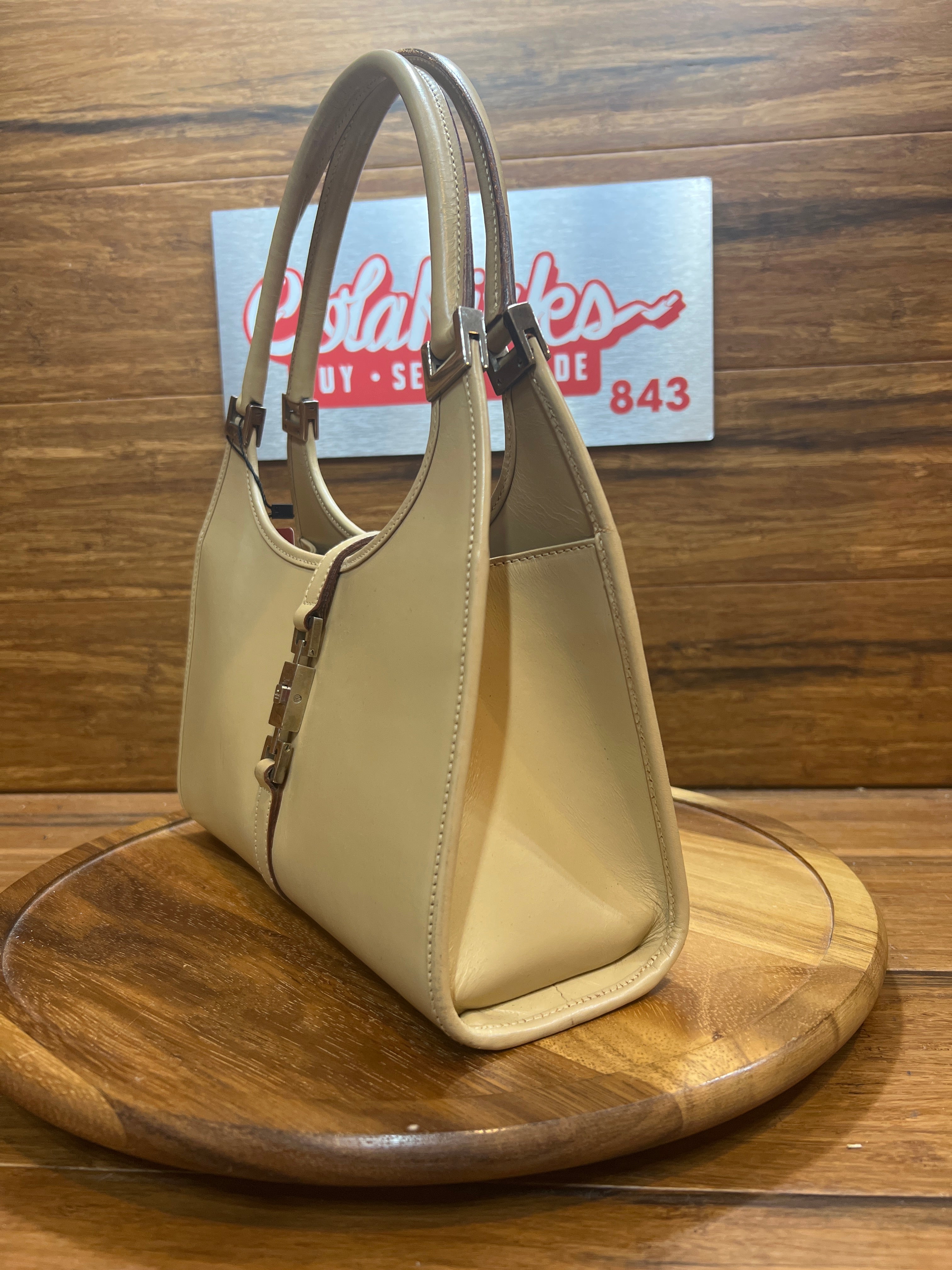 Gucci Jackie Shoulder Bag Beige Leather