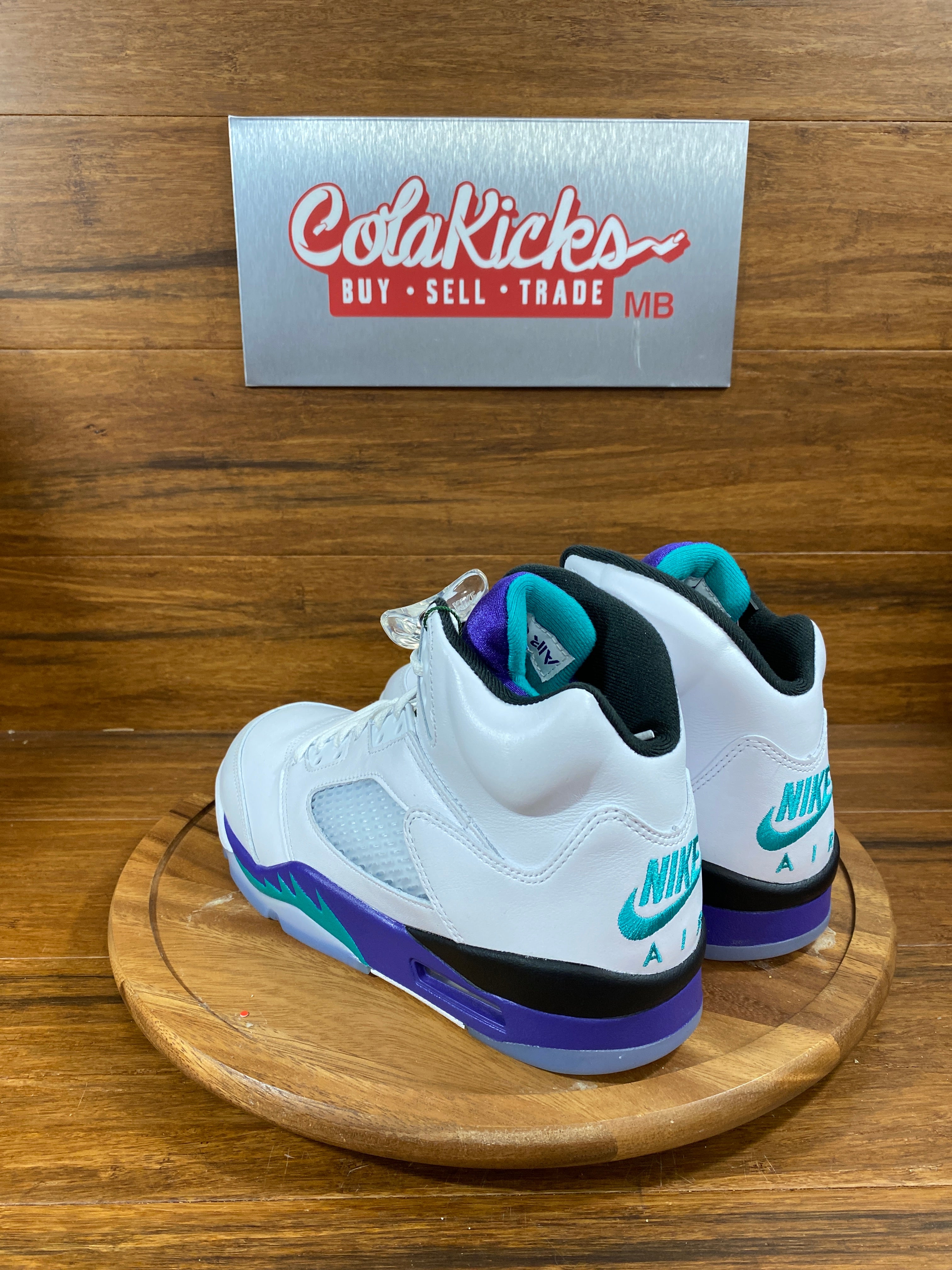 Jordan 5 Retro Grape (2025)