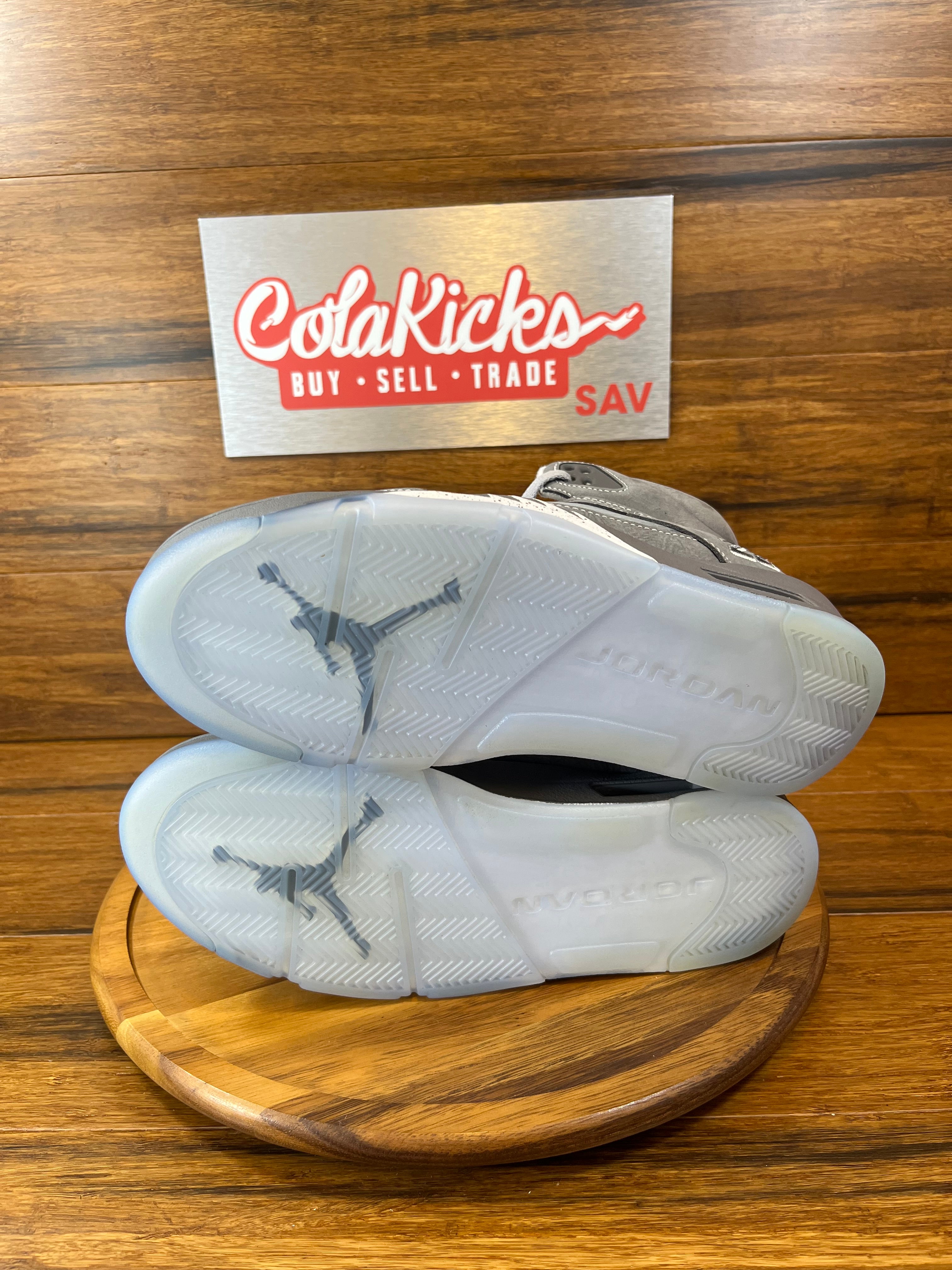 Jordan 5 Retro Wolf Grey (2026)