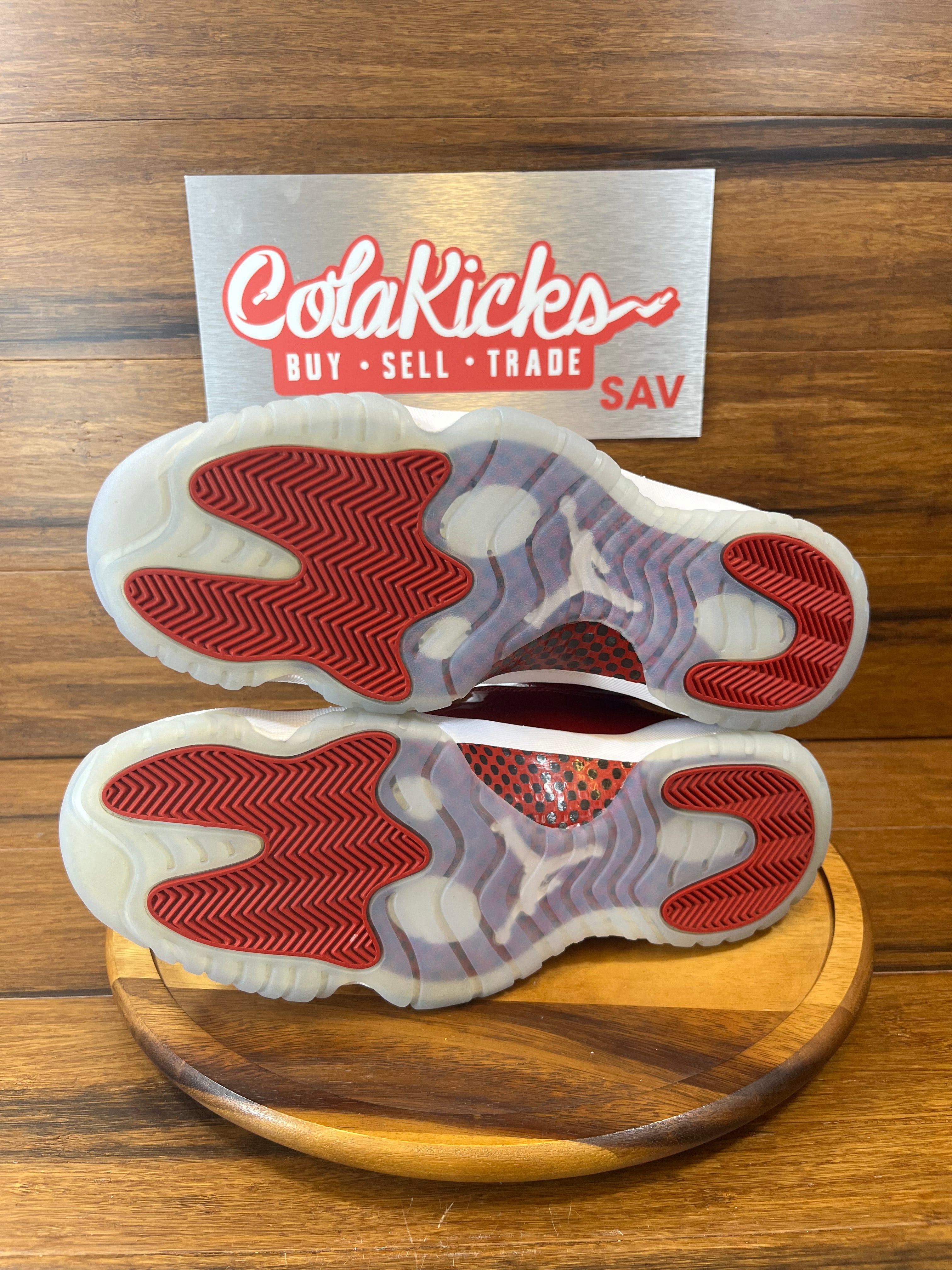 Jordan 11 Retro Cherry (2022)