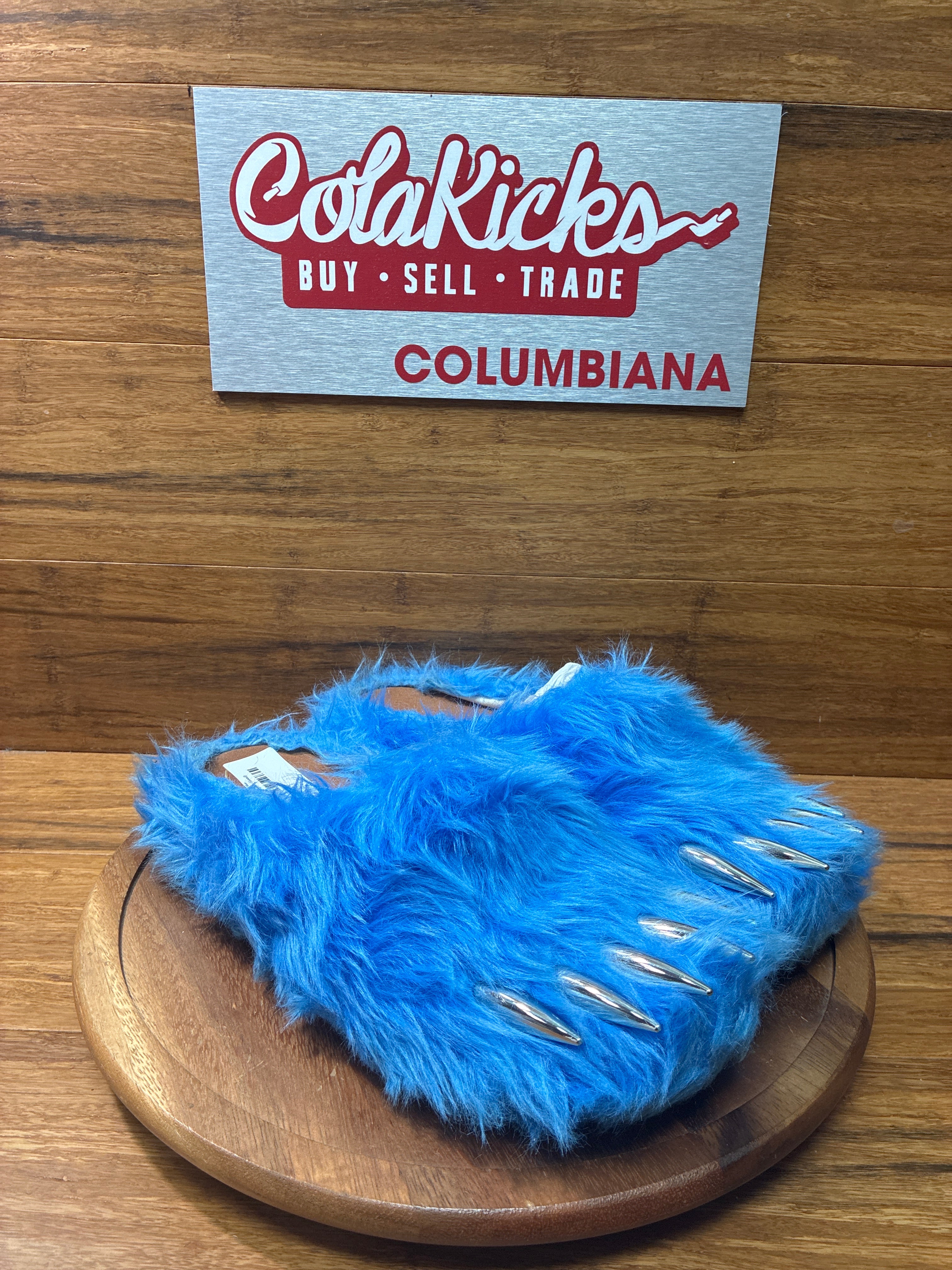 Bravest Studios Bear Claw Mule Blue