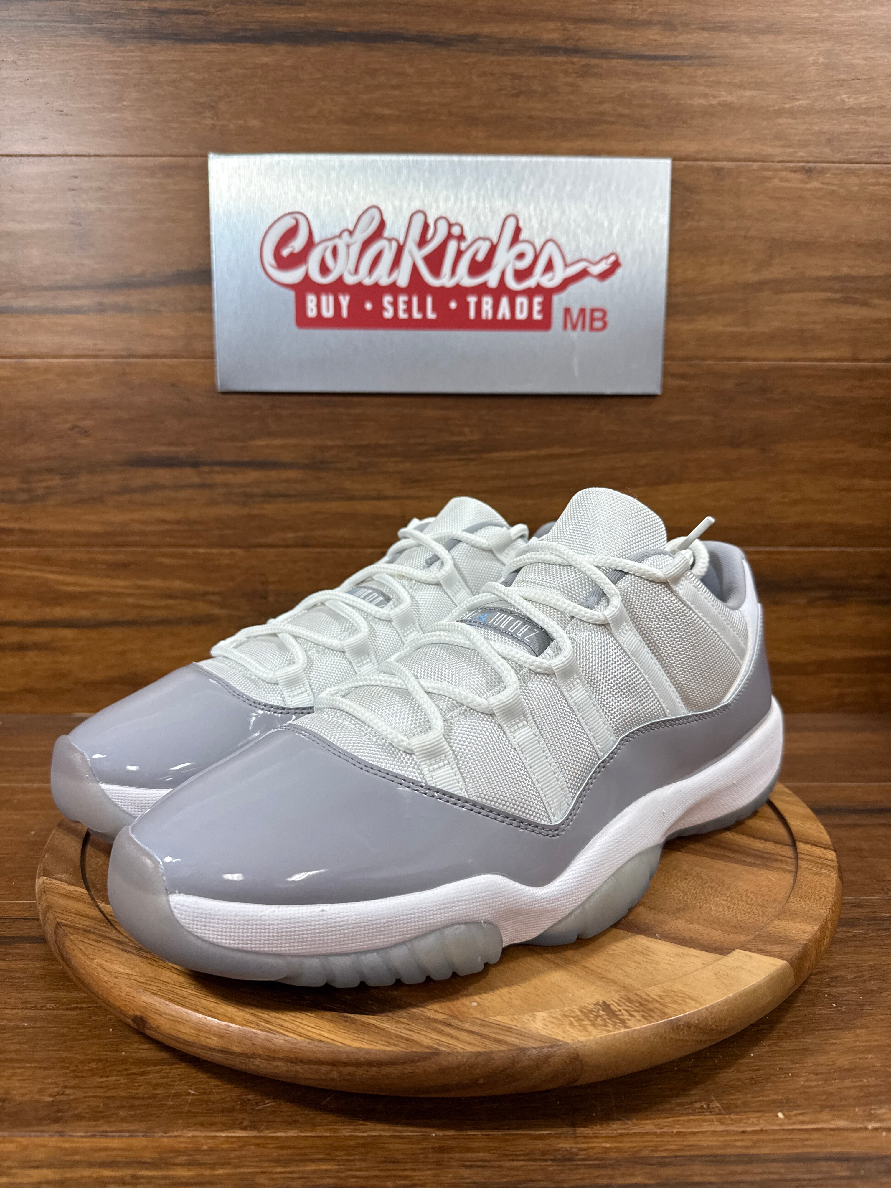 Jordan 11 Retro Low Cement Grey
