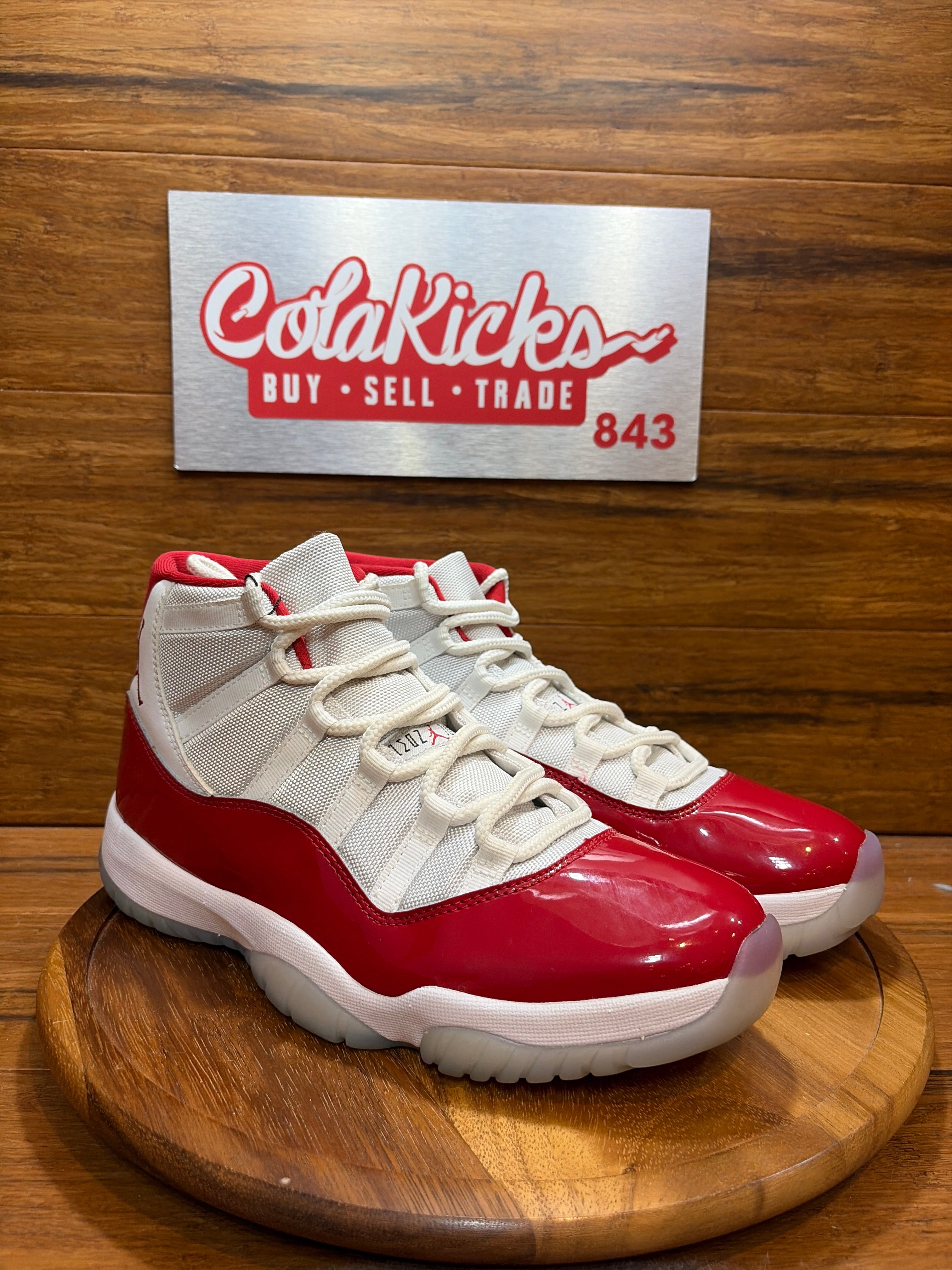 Jordan 11 Retro Cherry (2022)