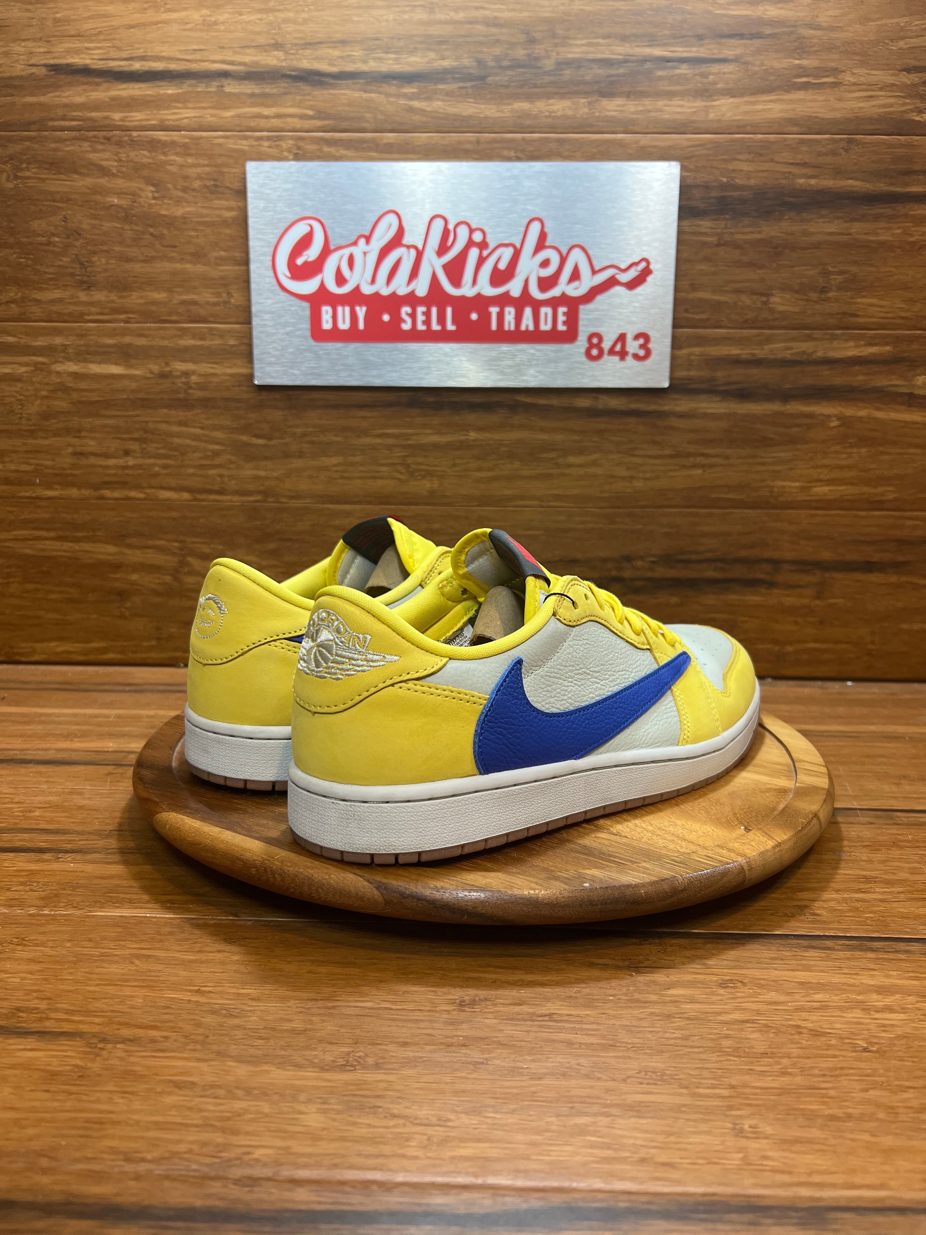 Jordan 1 Retro Low OG SP Travis Scott Canary (Women's)