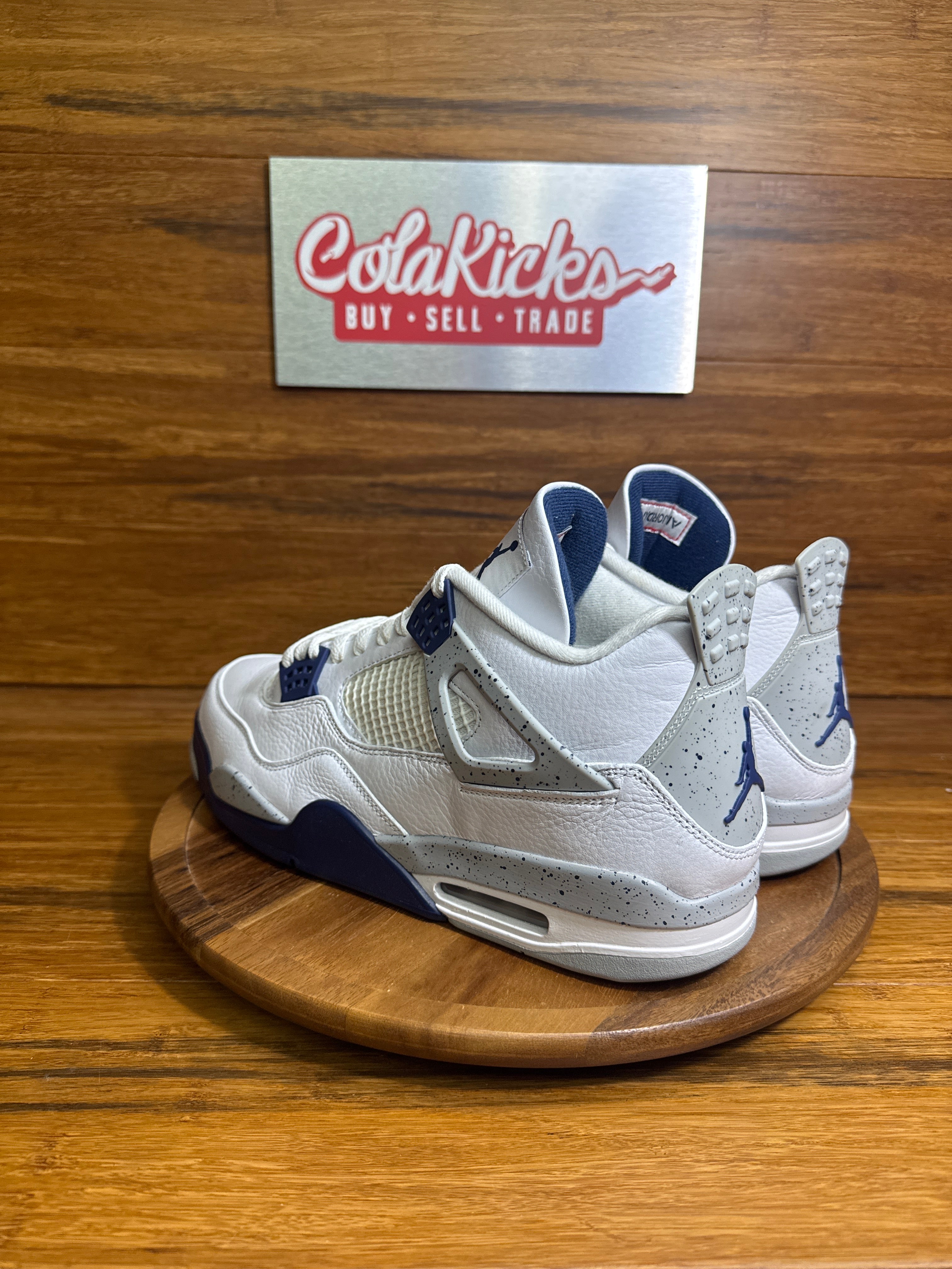 Jordan 4 Retro Midnight Navy