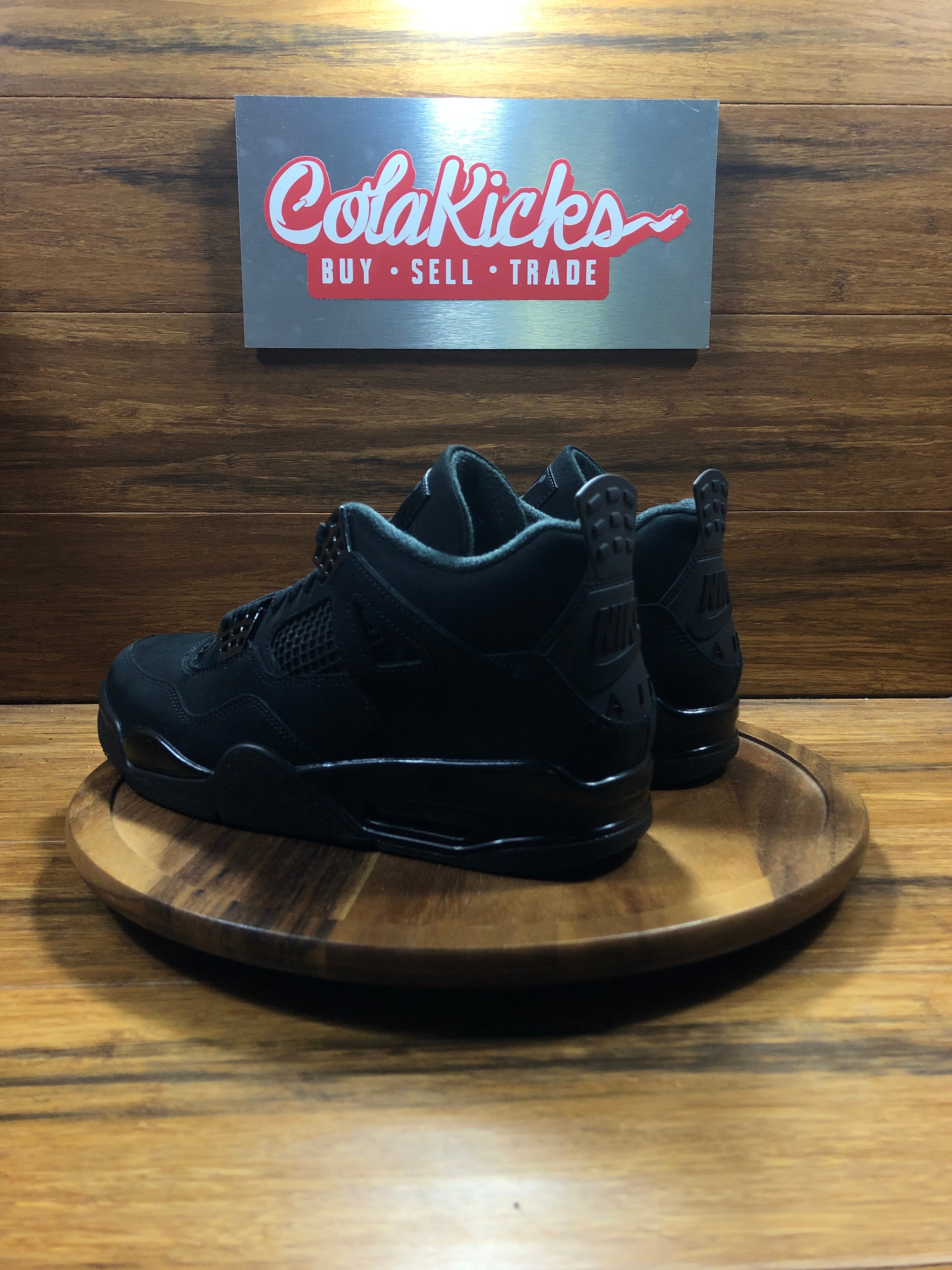 Jordan 4 Retro Black Cat (2025)
