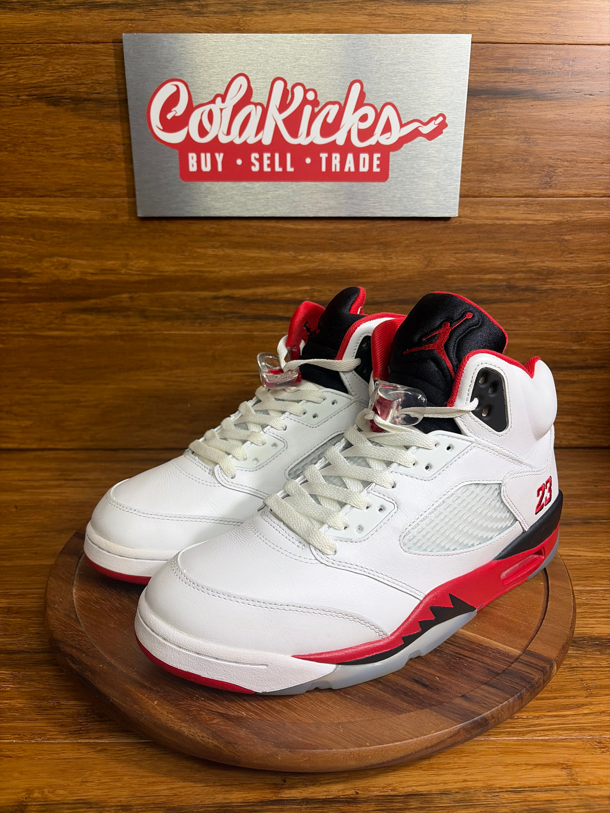 Jordan 5 Retro Fire Red Black Tongue (2025)