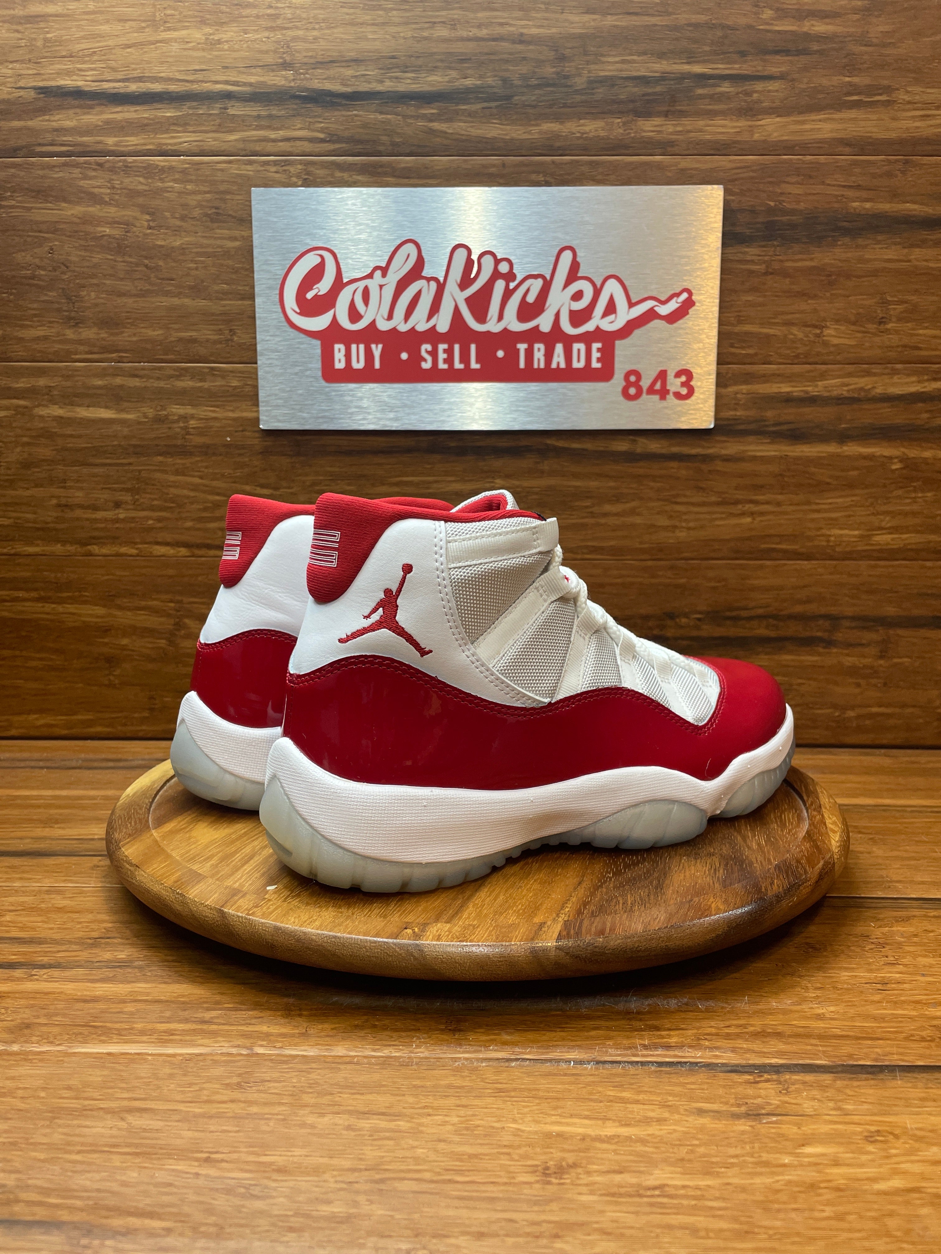 Jordan 11 Retro Cherry (2022)
