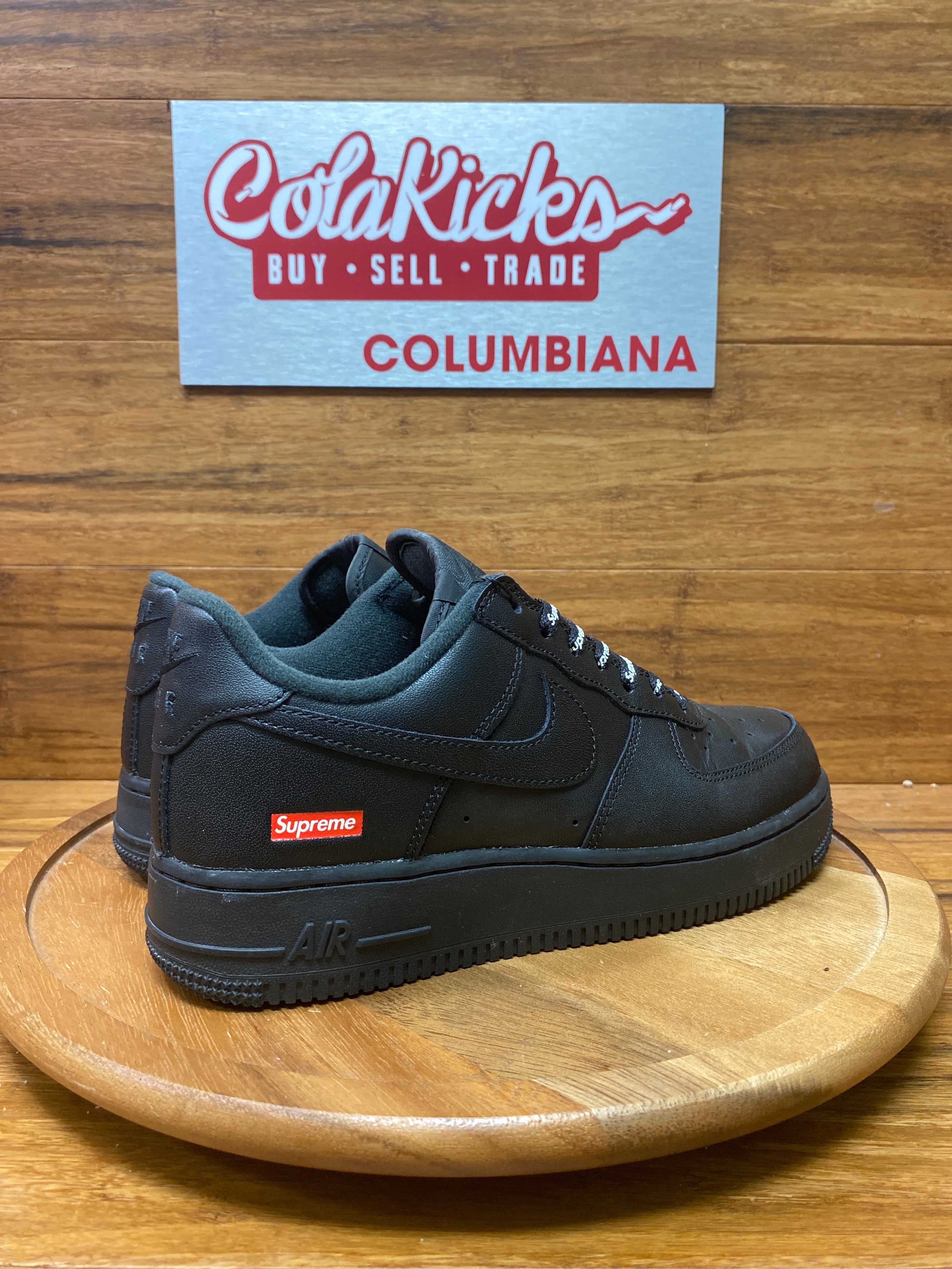 Nike Air Force 1 Low Supreme Black