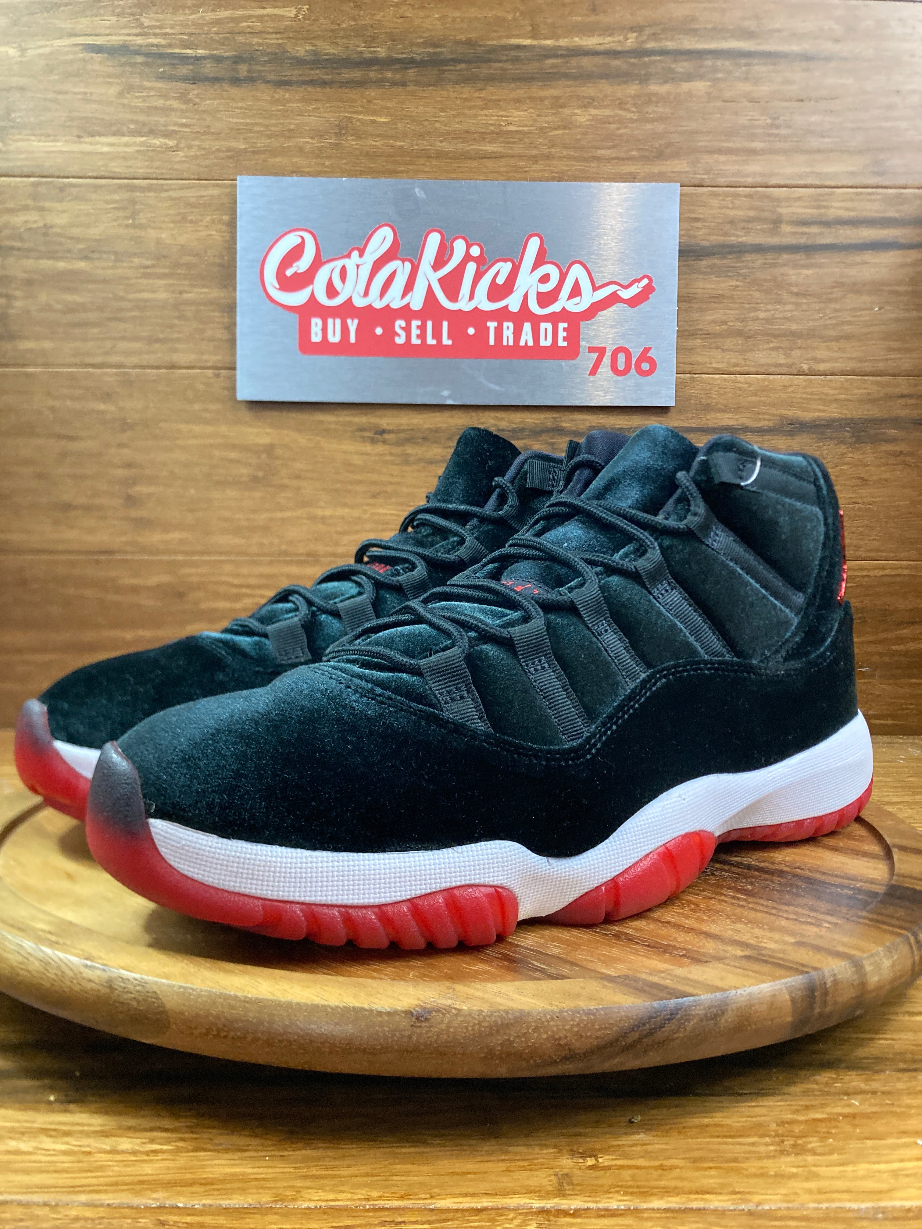 Jordan 11 Retro Bred Velvet (Women's)