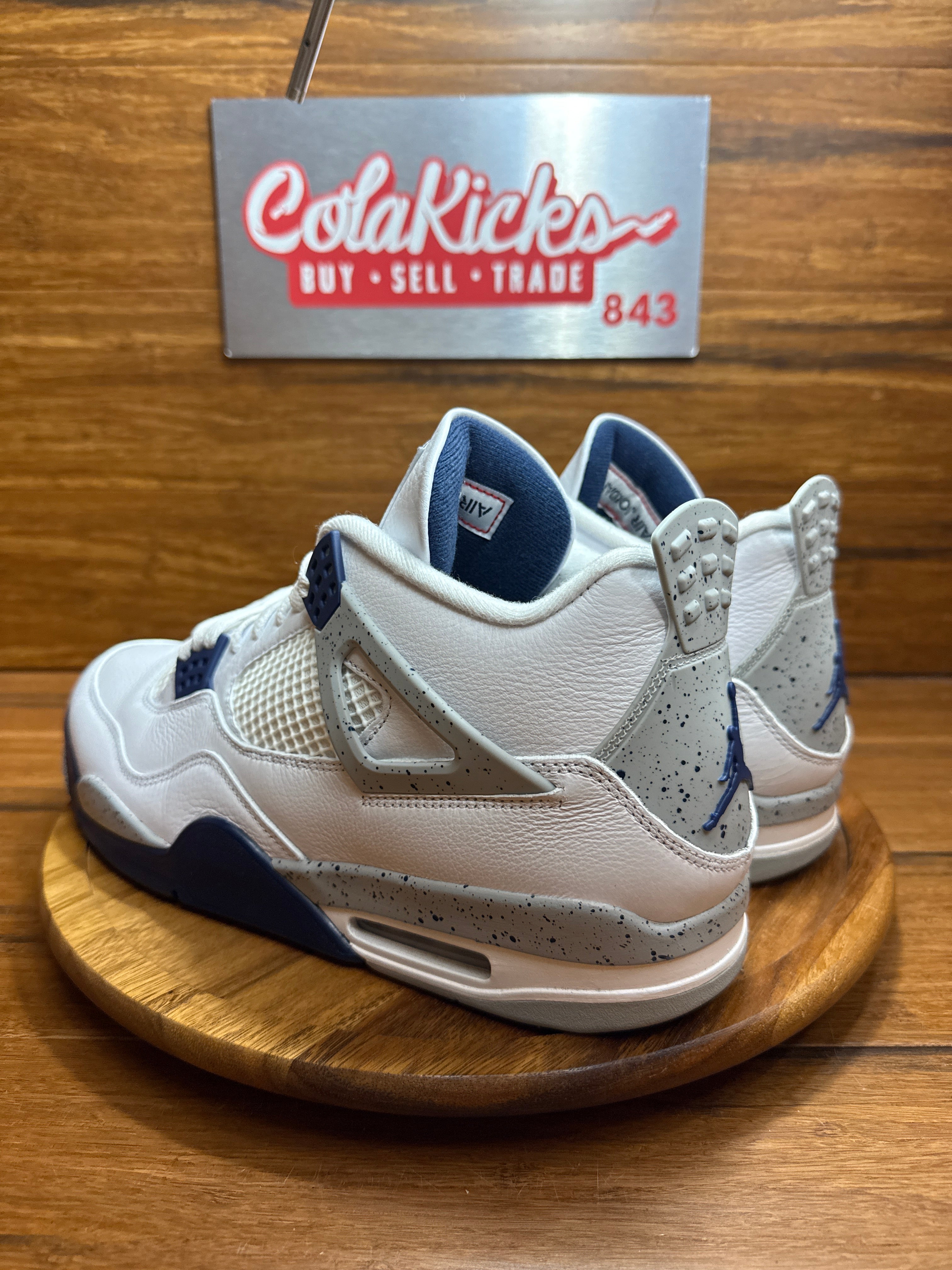 Jordan 4 Retro Midnight Navy
