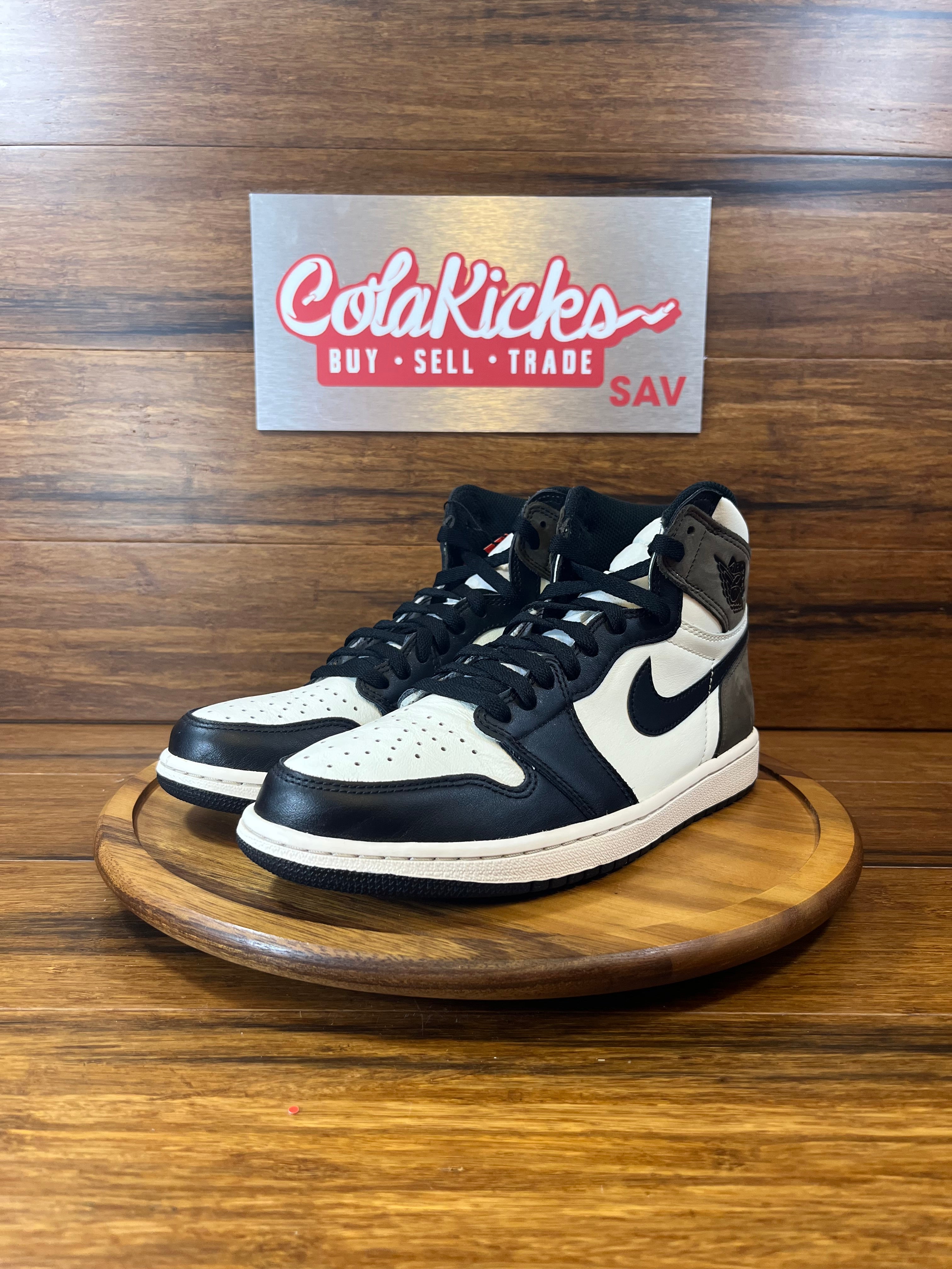 Jordan 1 Retro High Dark Mocha