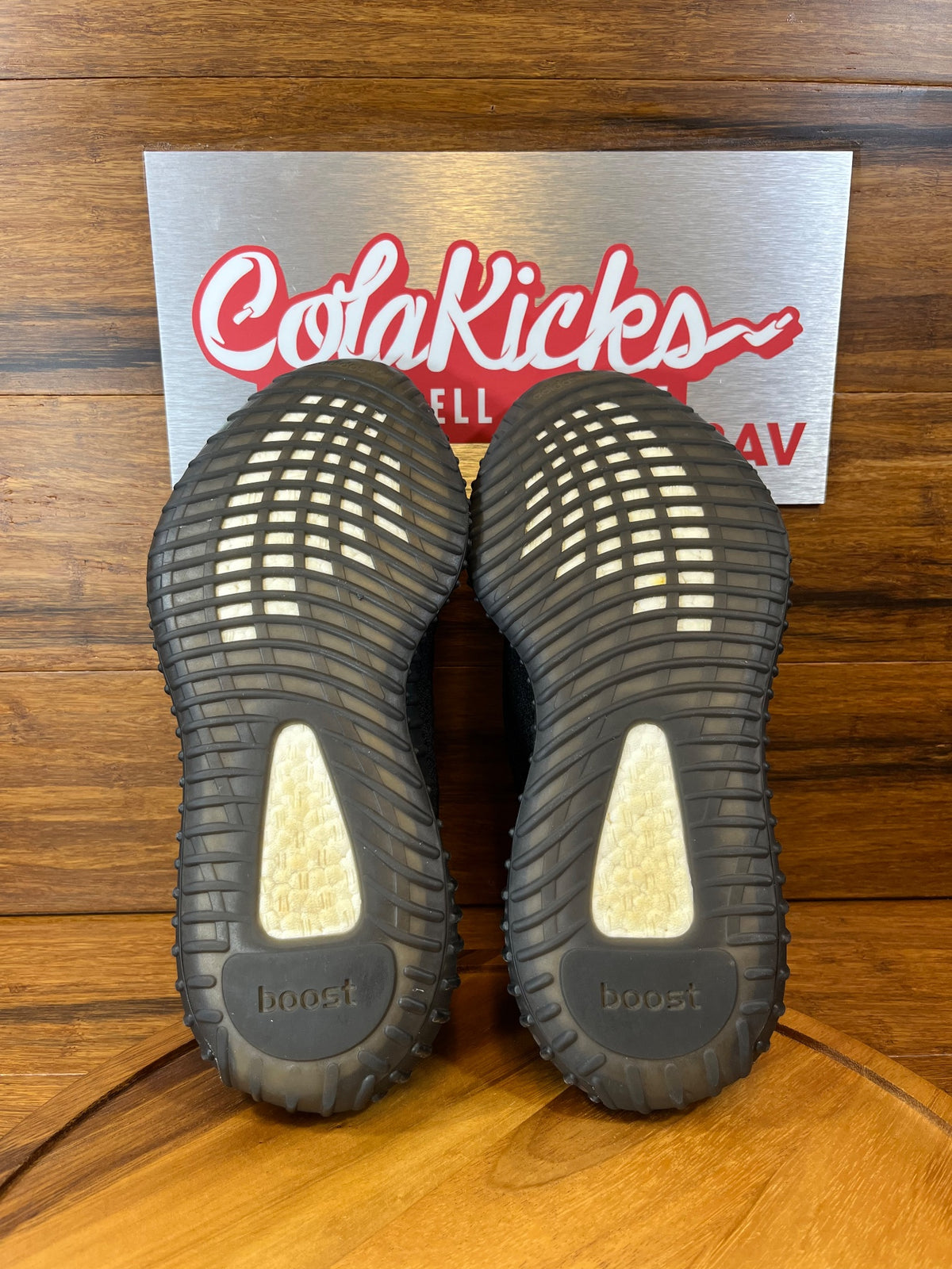 adidas Yeezy Boost 350 V2 Black Red