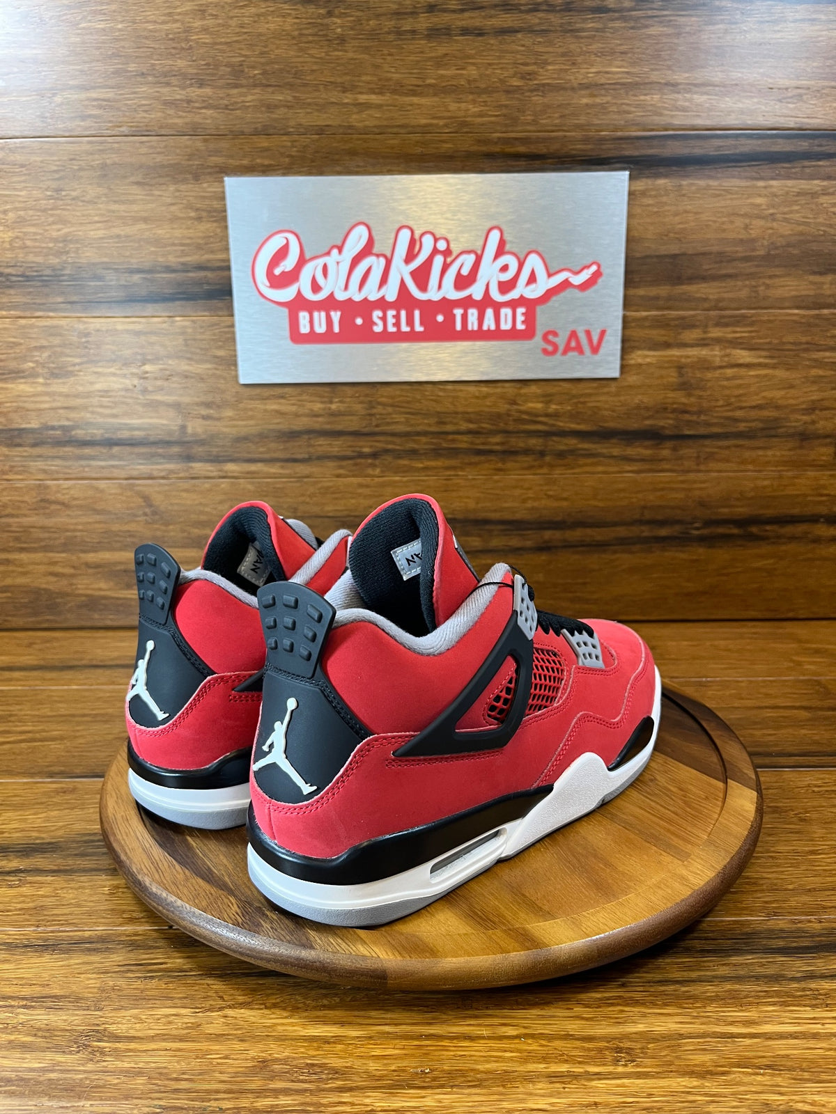 Jordan 4 Retro Toro Bravo (2026)