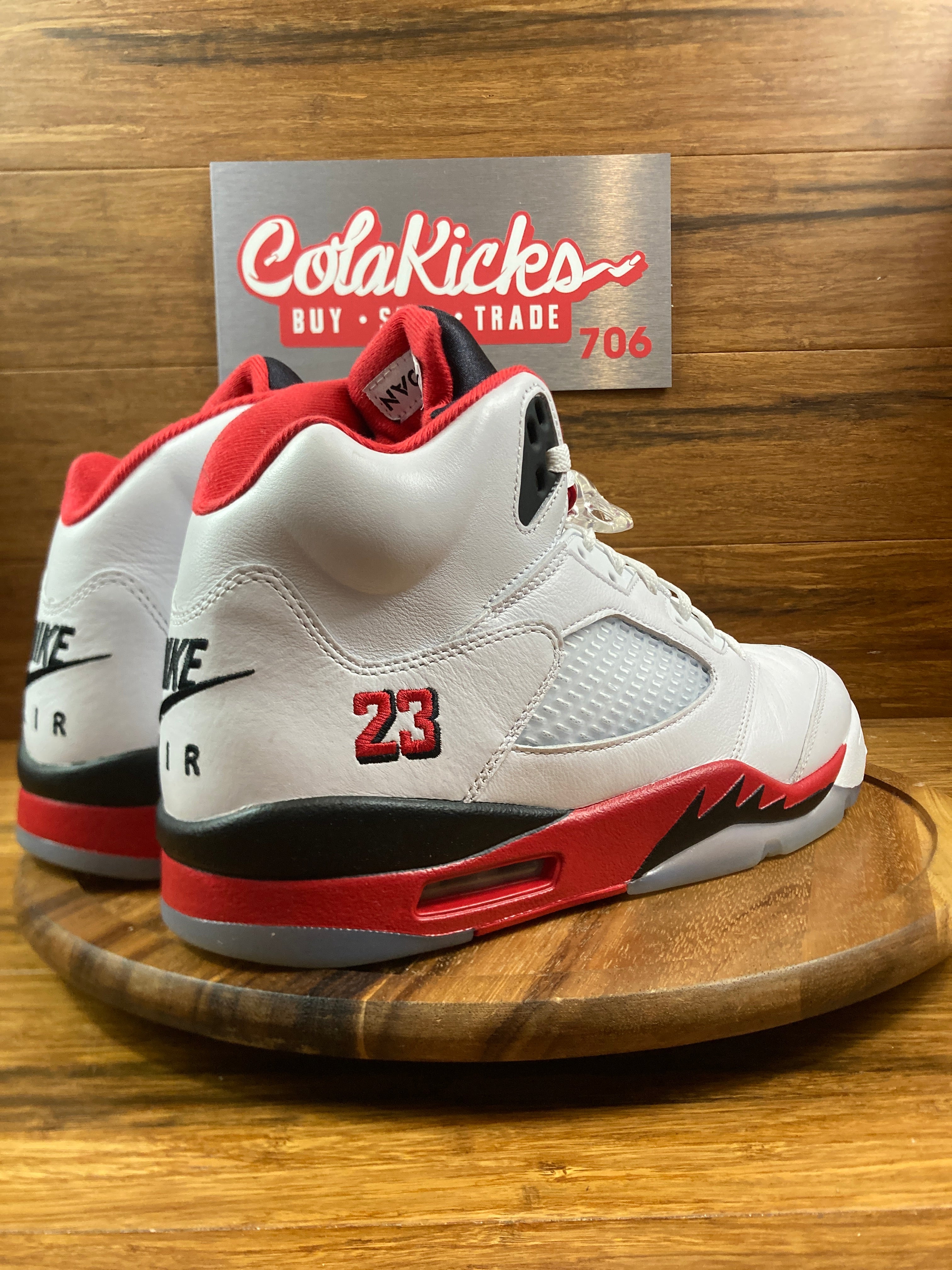 Jordan 5 Retro Fire Red Black Tongue (2025)