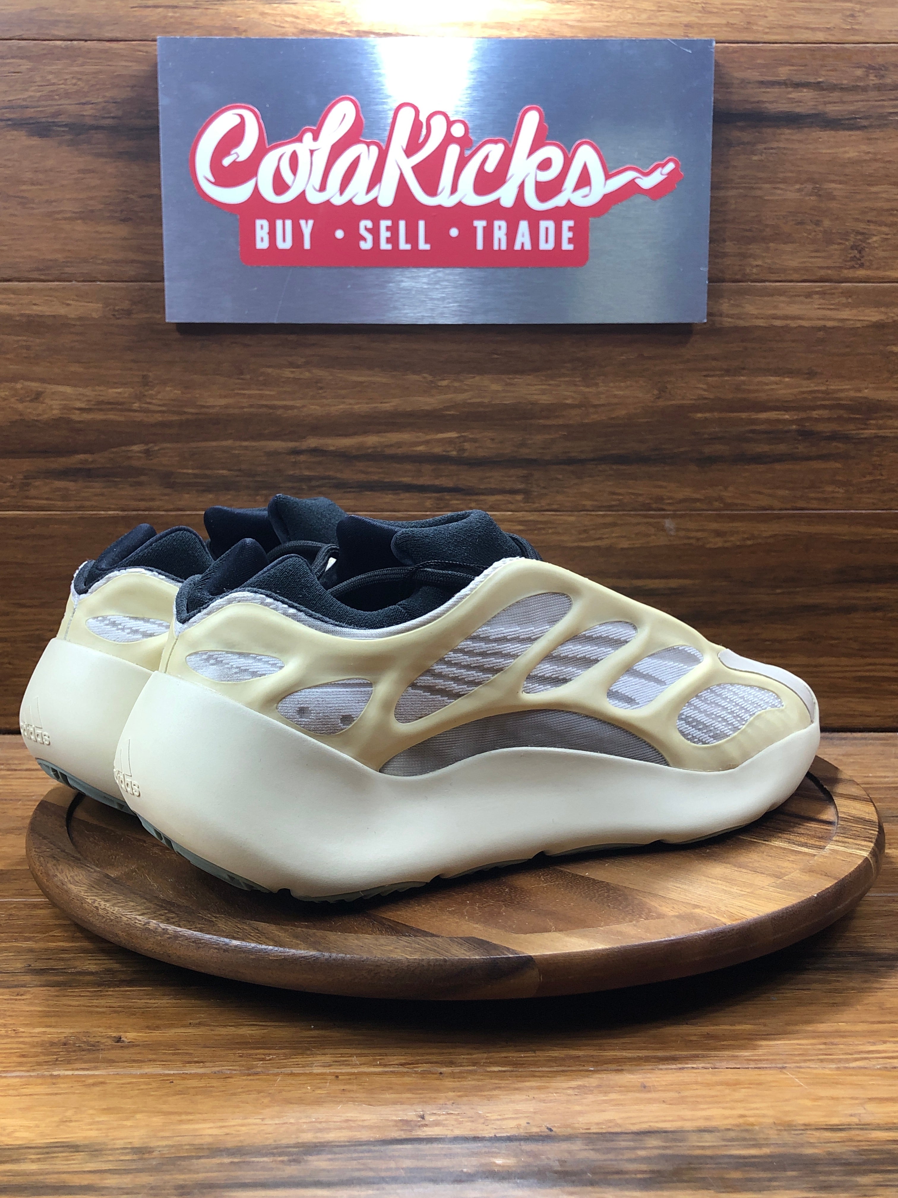 adidas Yeezy 700 V3 Azael