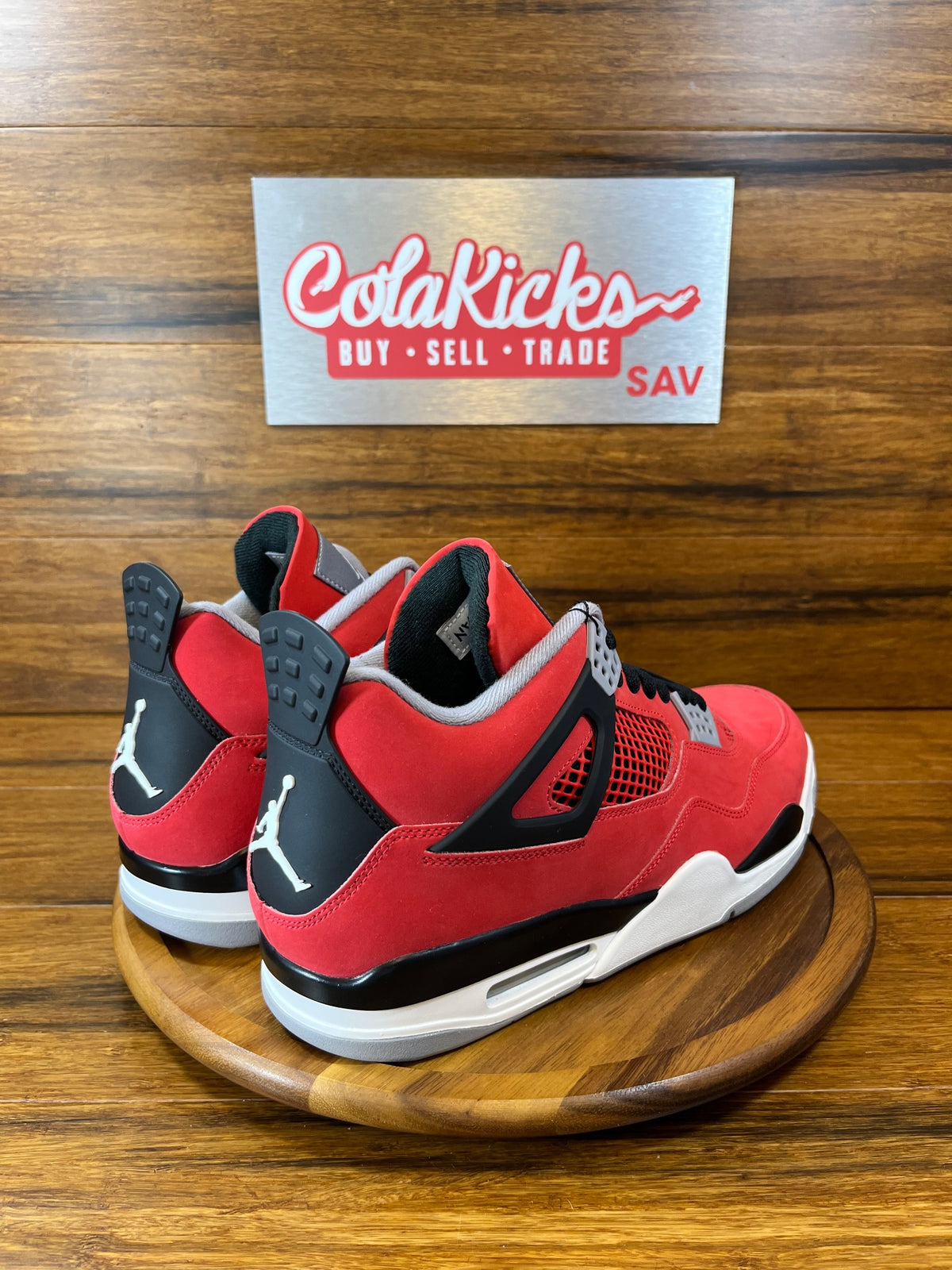 Jordan 4 Retro Toro Bravo (2026)