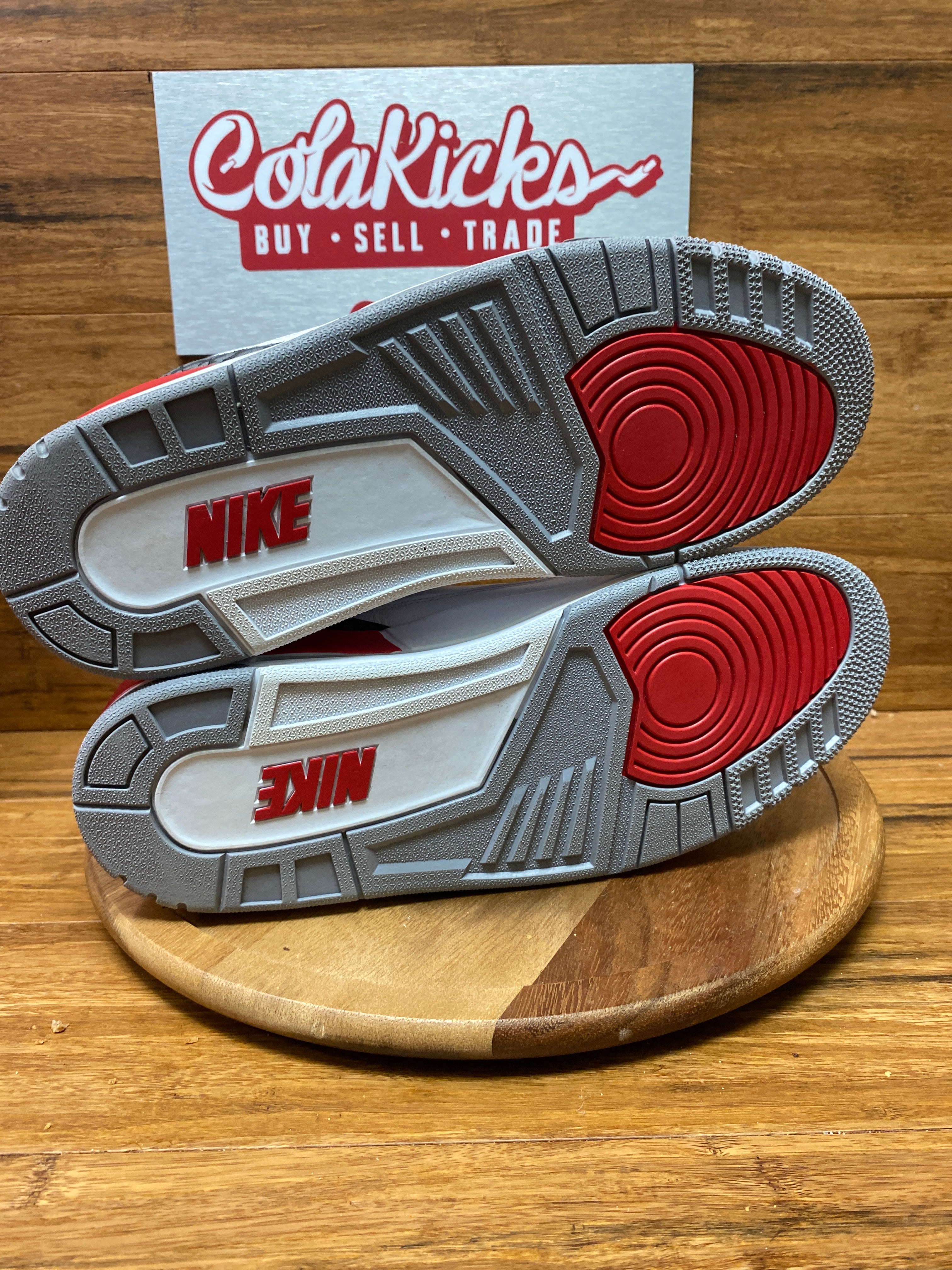 Jordan 3 Retro Fire Red (2022)