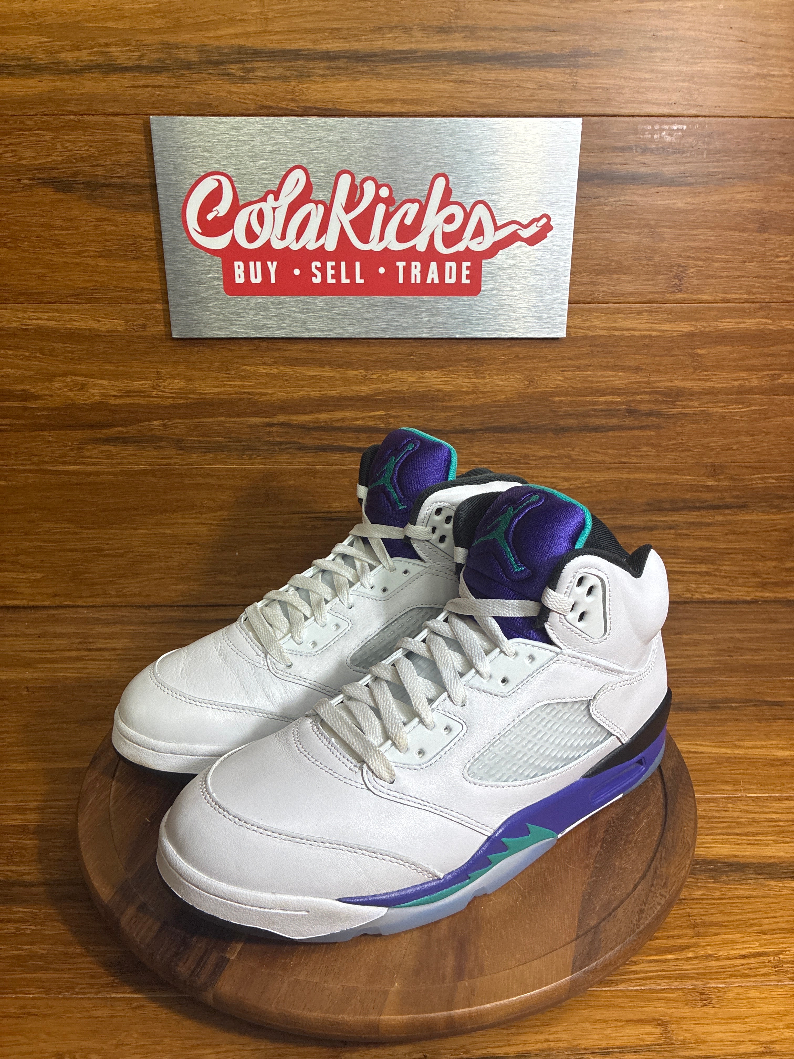 Jordan 5 Retro Grape (2025)