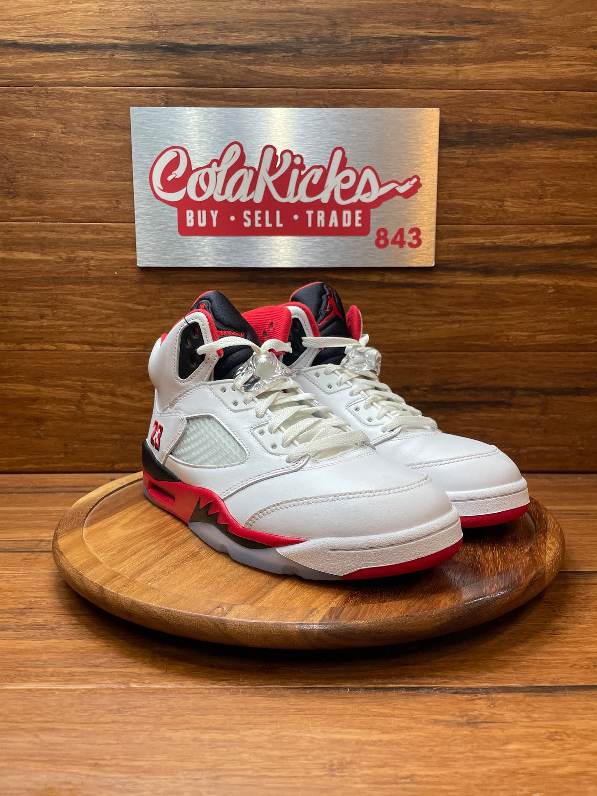 Jordan 5 Retro Fire Red Black Tongue (2025)