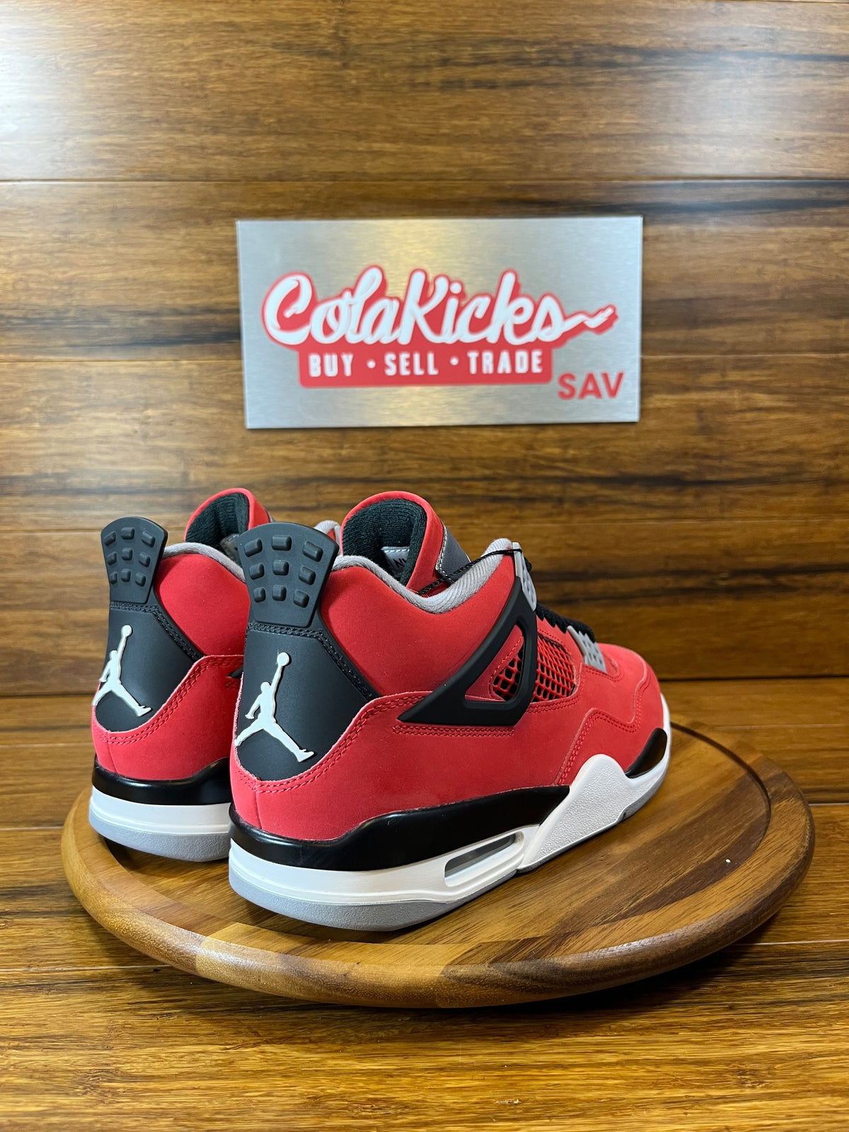 Jordan 4 Retro Toro Bravo (2026)