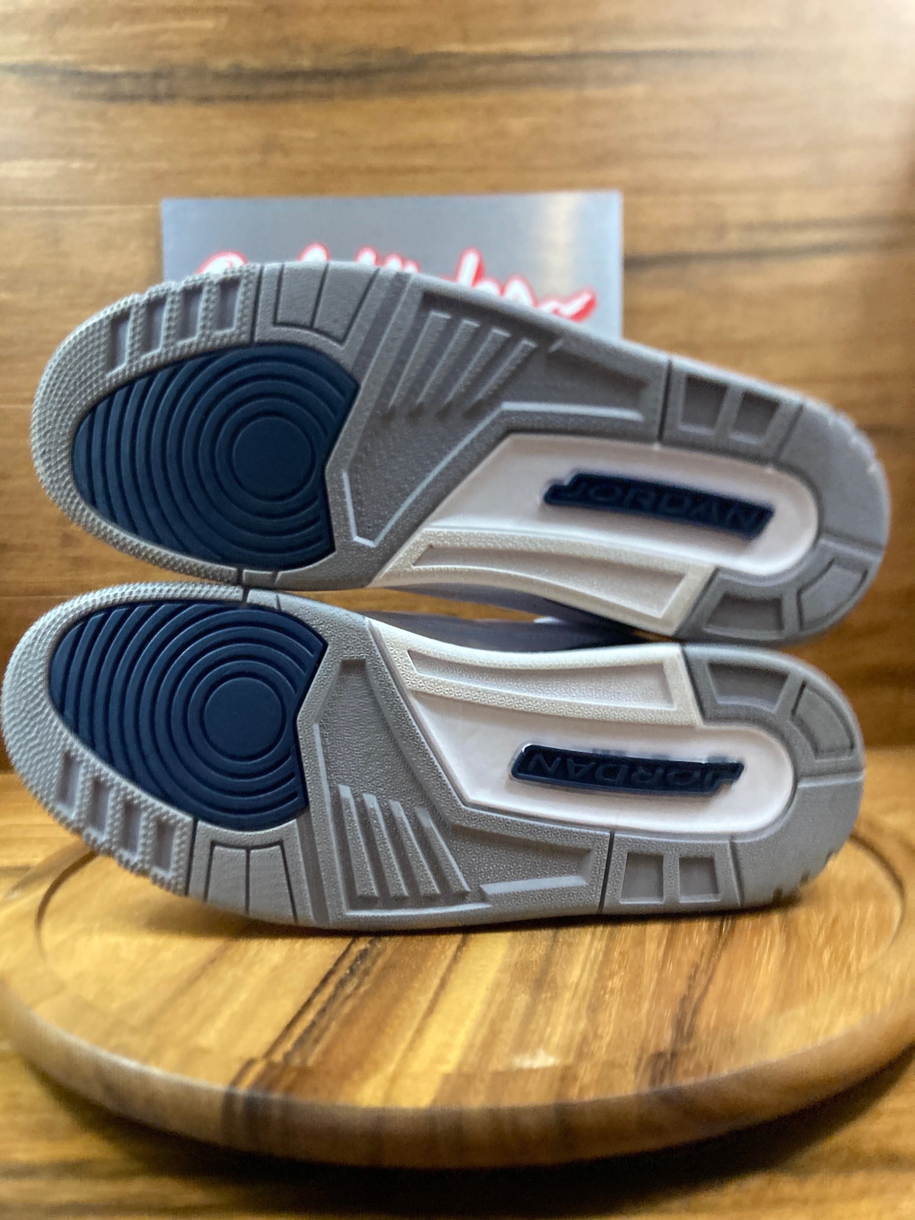 Jordan 3 Retro Midnight Navy