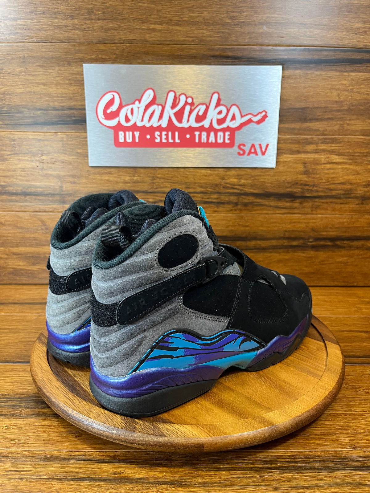 Jordan 8 Retro Aqua (2025)
