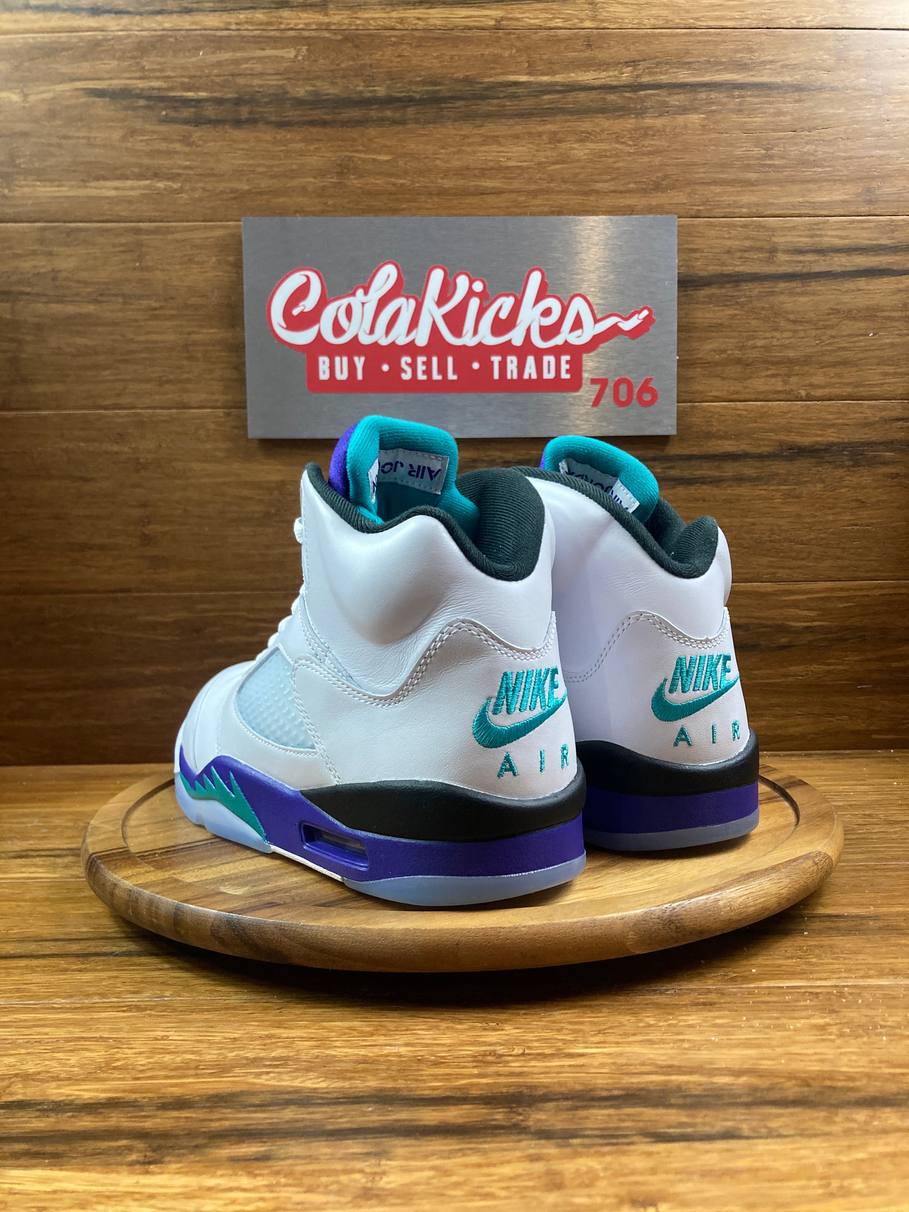 Jordan 5 Retro Grape (2025)