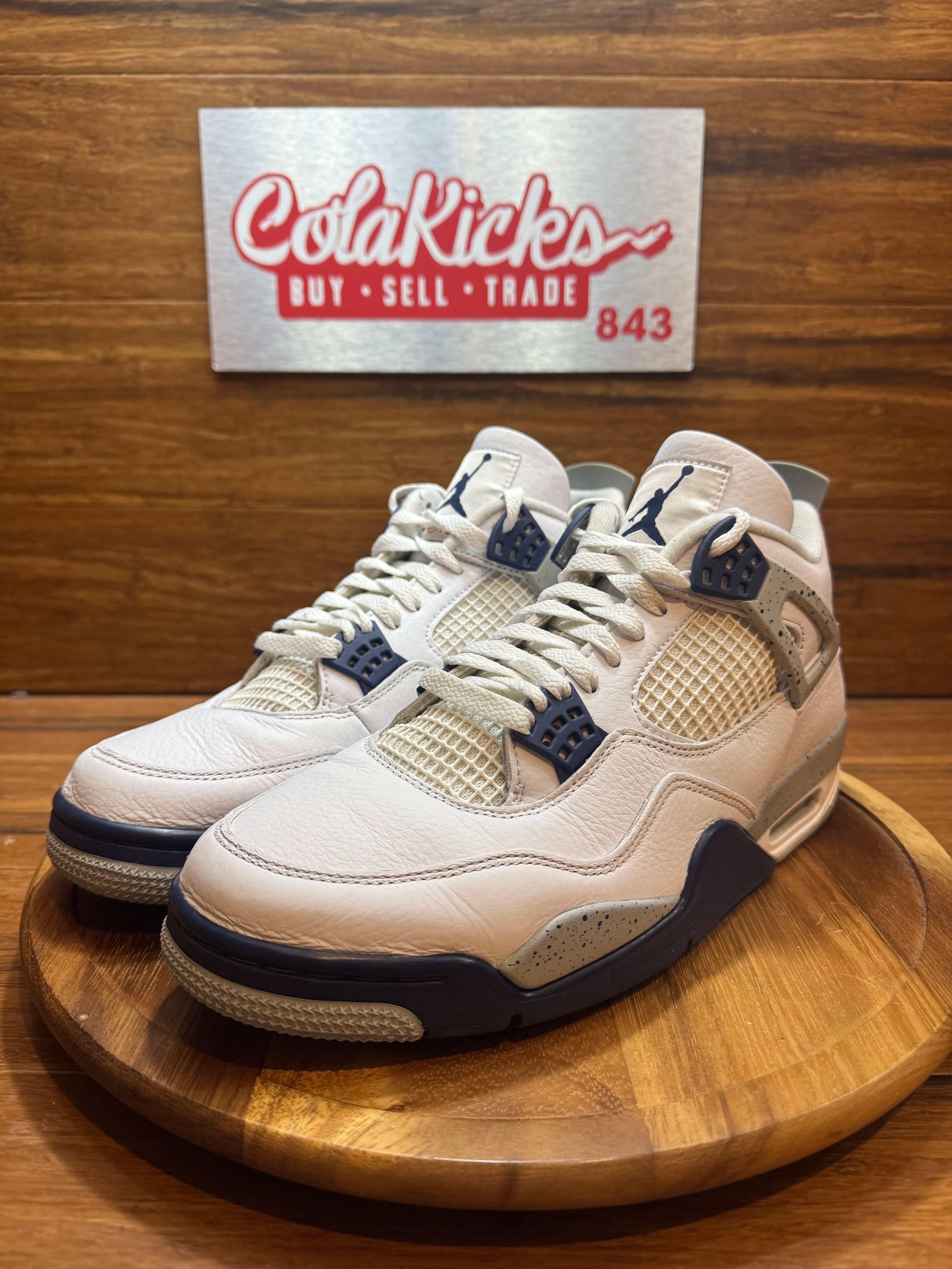 Jordan 4 Retro Midnight Navy
