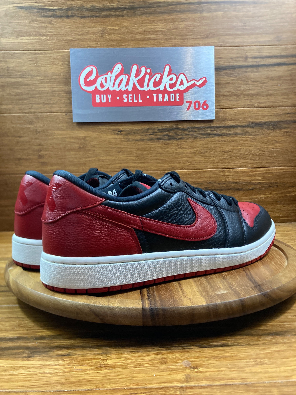 Jordan 1 Retro Low OG Banned