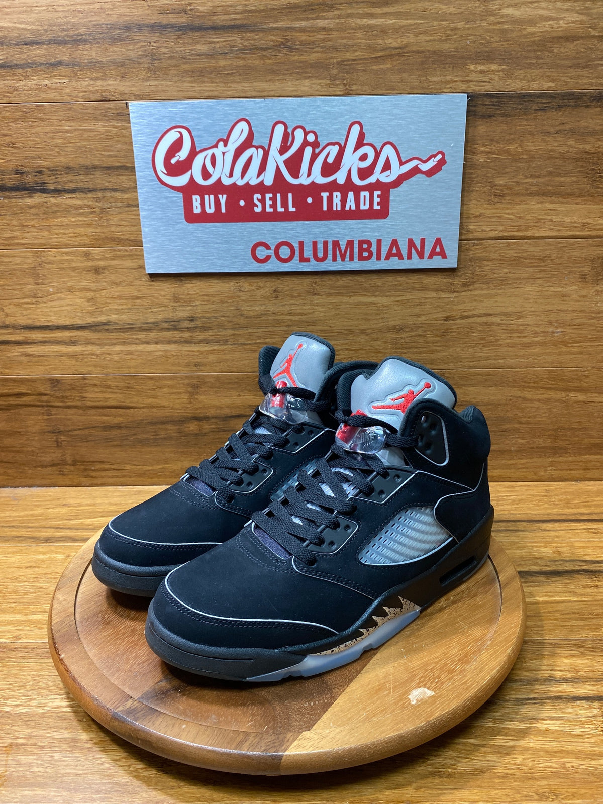 Jordan 5 Retro Black Metallic (2016)