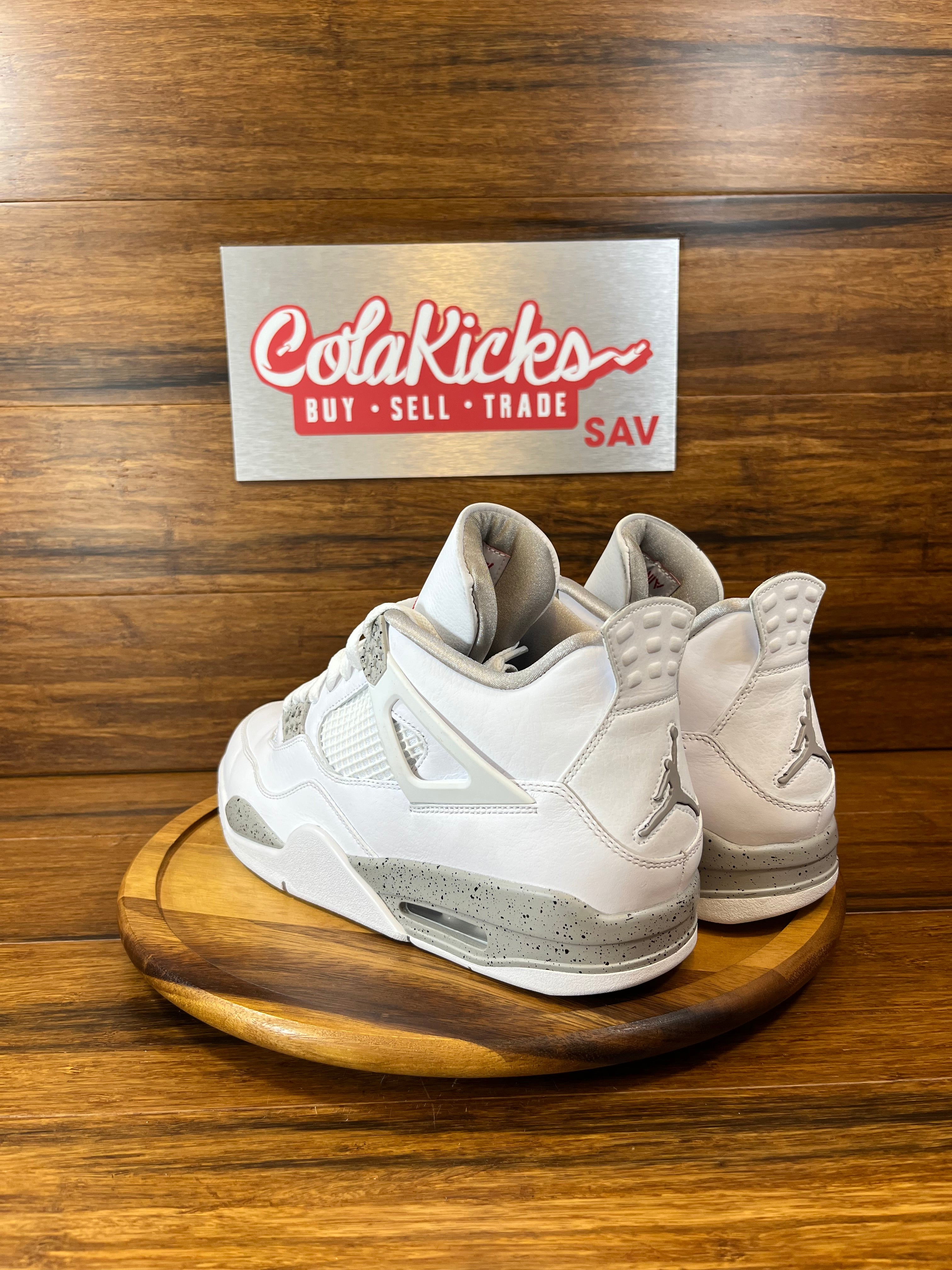 Jordan 4 Retro White Oreo (2021)