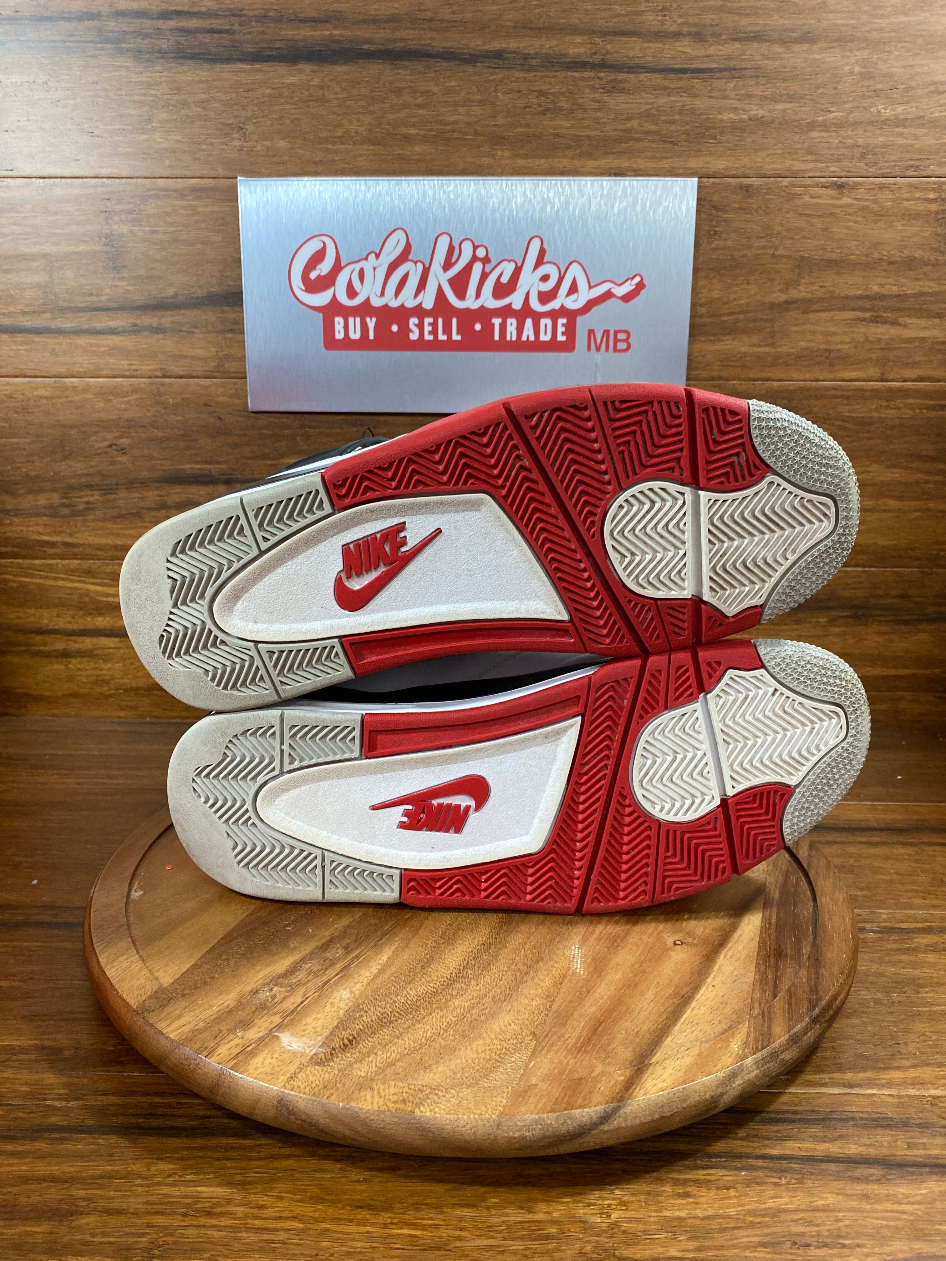 Jordan 4 Retro Fire Red (2020)