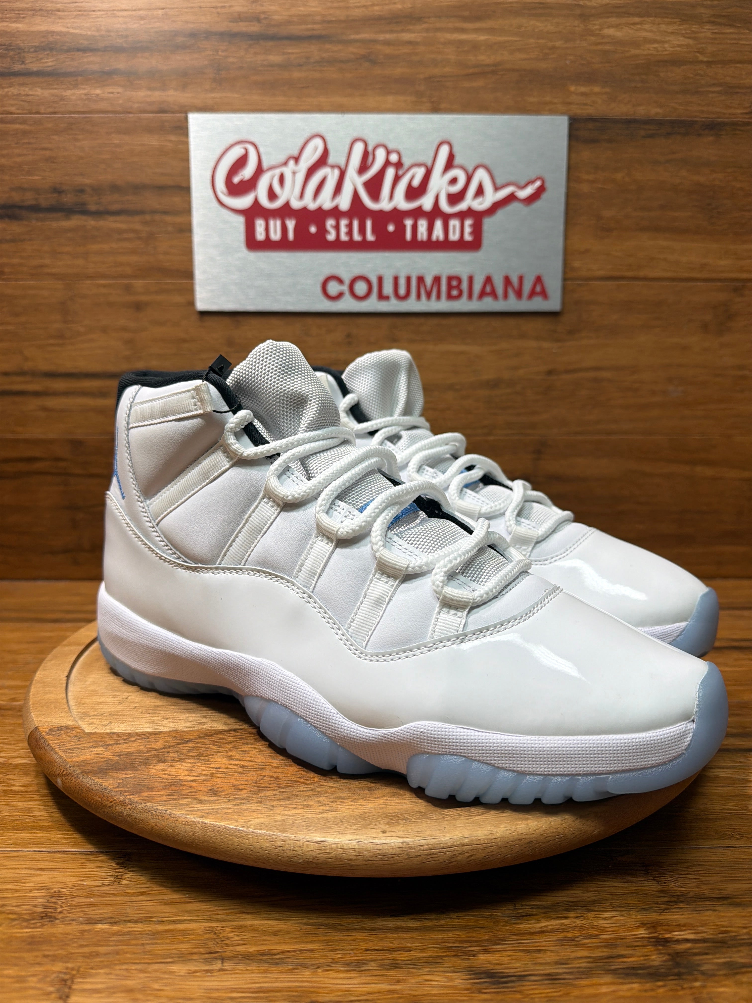 Jordan 11 Retro Legend Blue (2024)