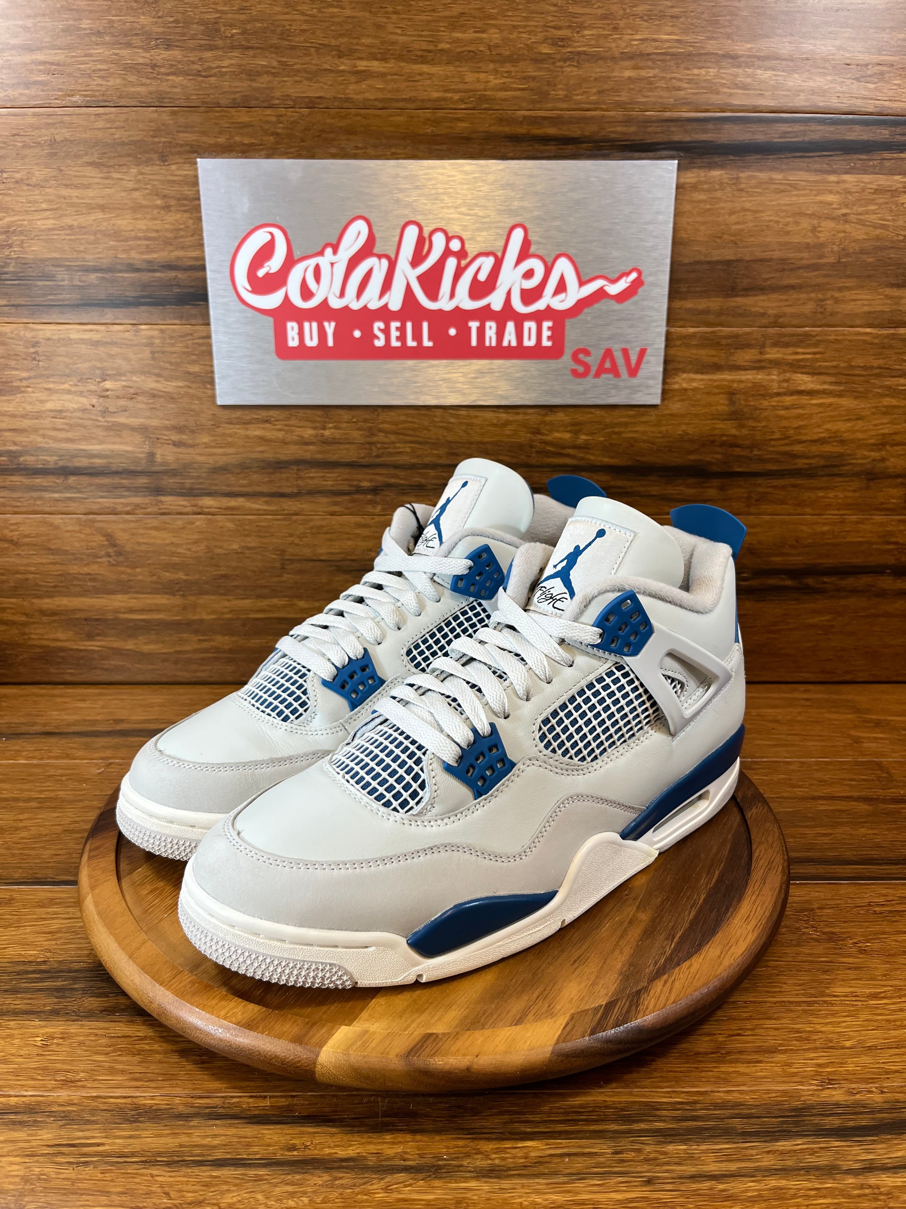 Jordan 4 Retro Military Blue (2024)