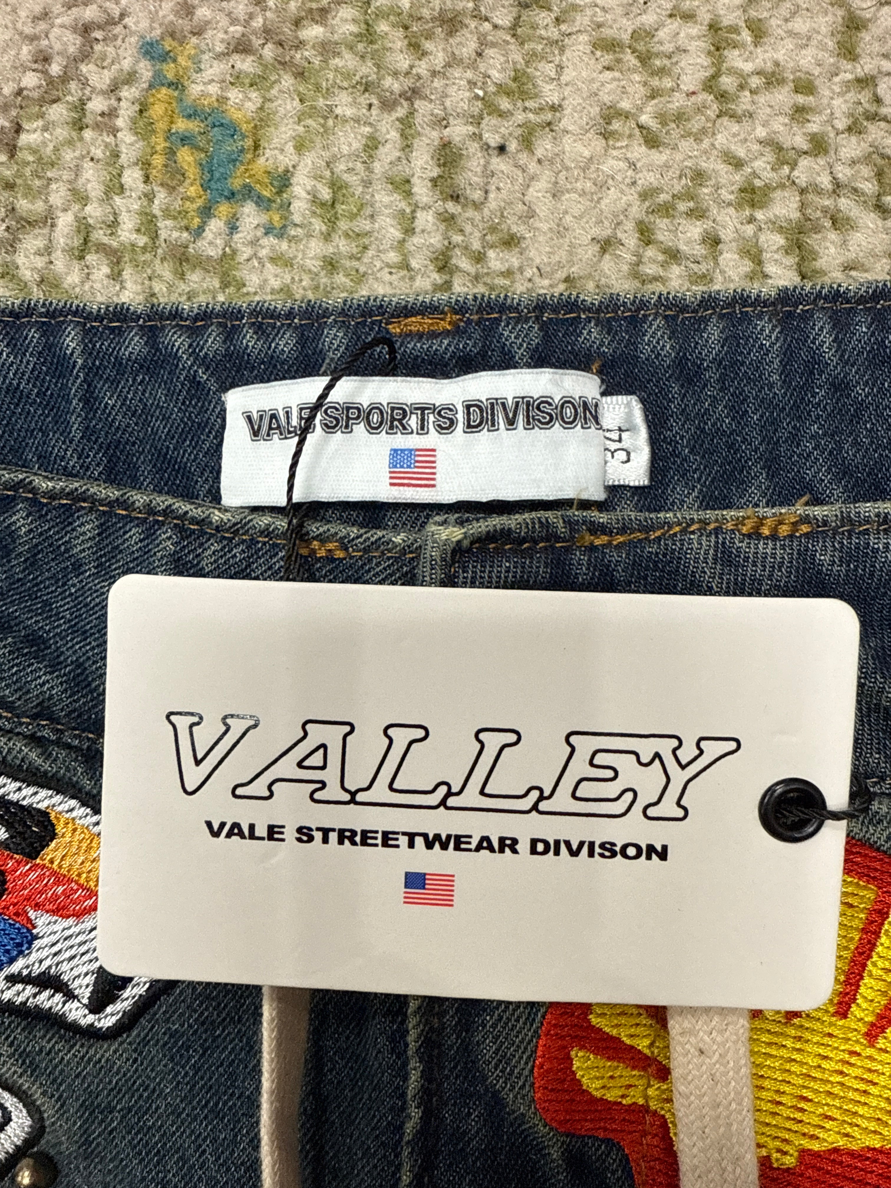 Vale Forever Denim Jorts sz. 34