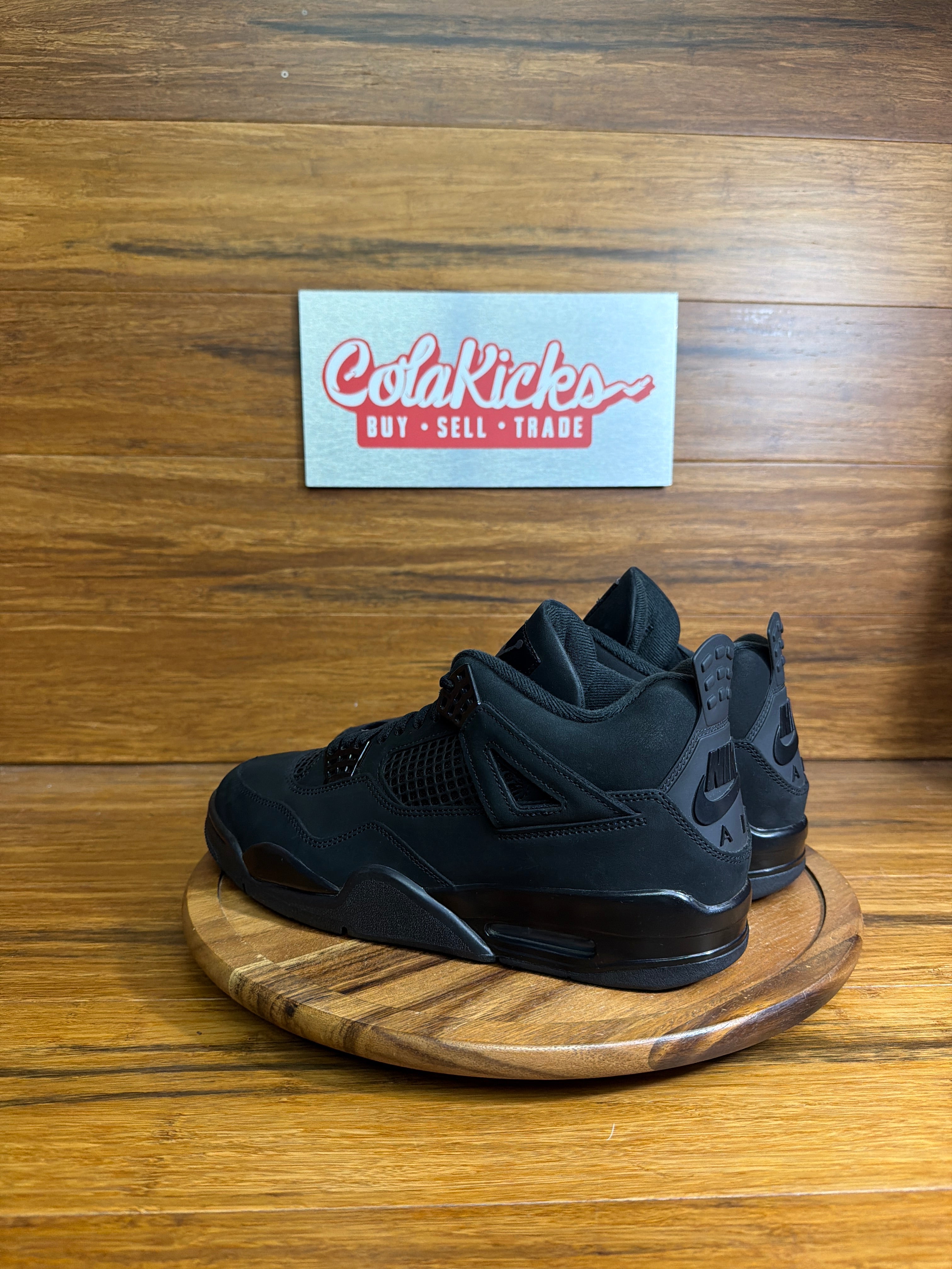 Jordan 4 Retro Black Cat (2025)