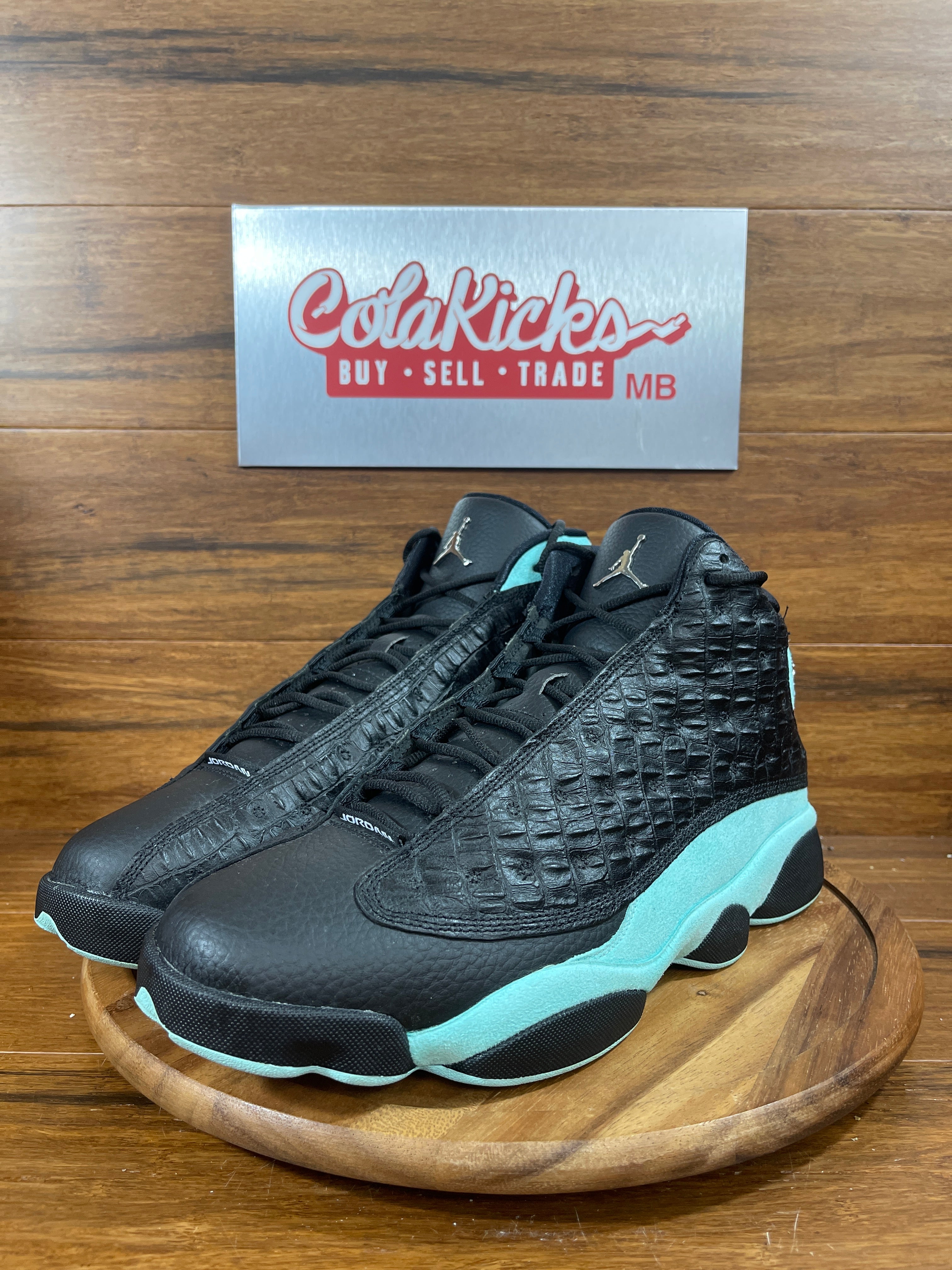 Jordan 13 Retro Black Island Green