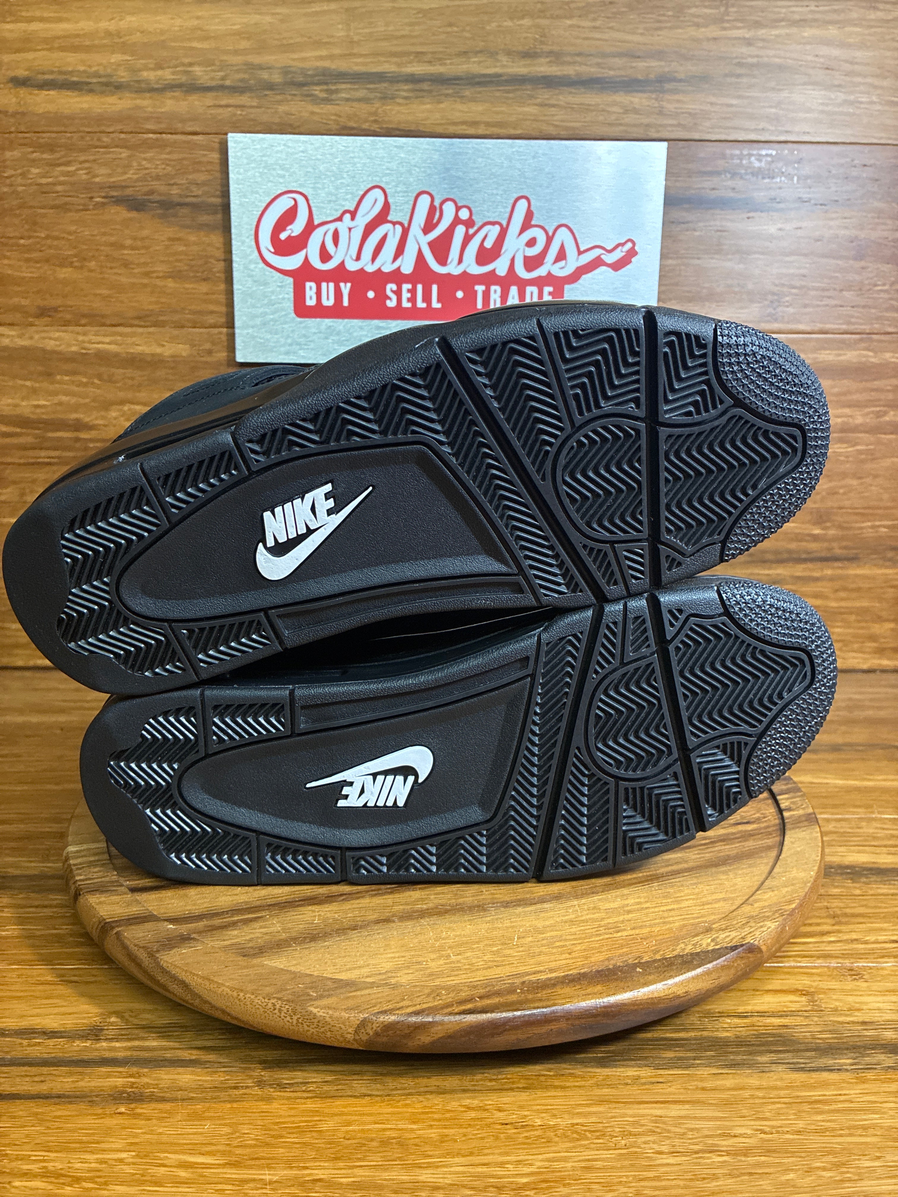 Jordan 4 Retro Black Cat (2025)