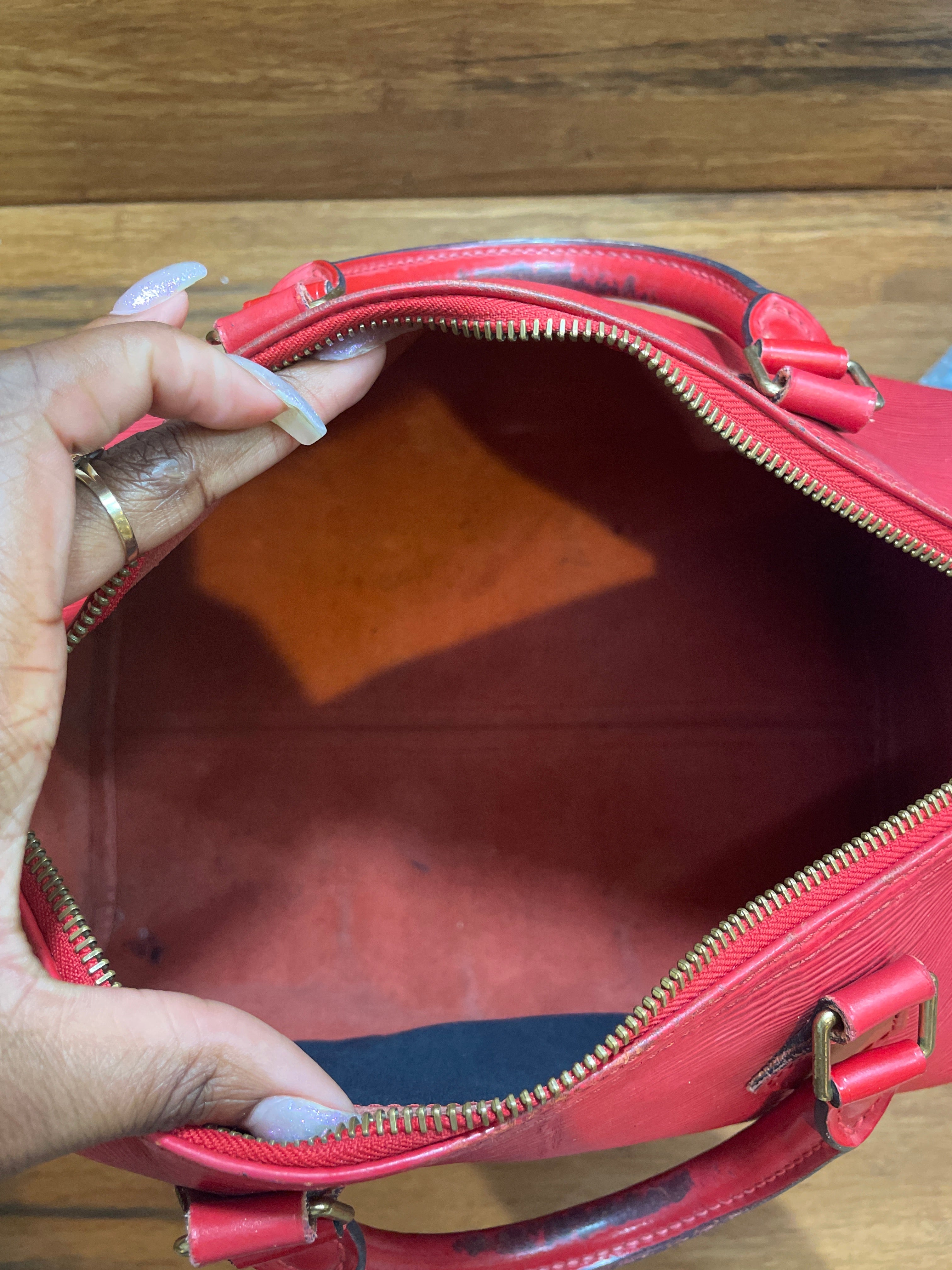 Louis Vuitton Red Epi Speedy 30