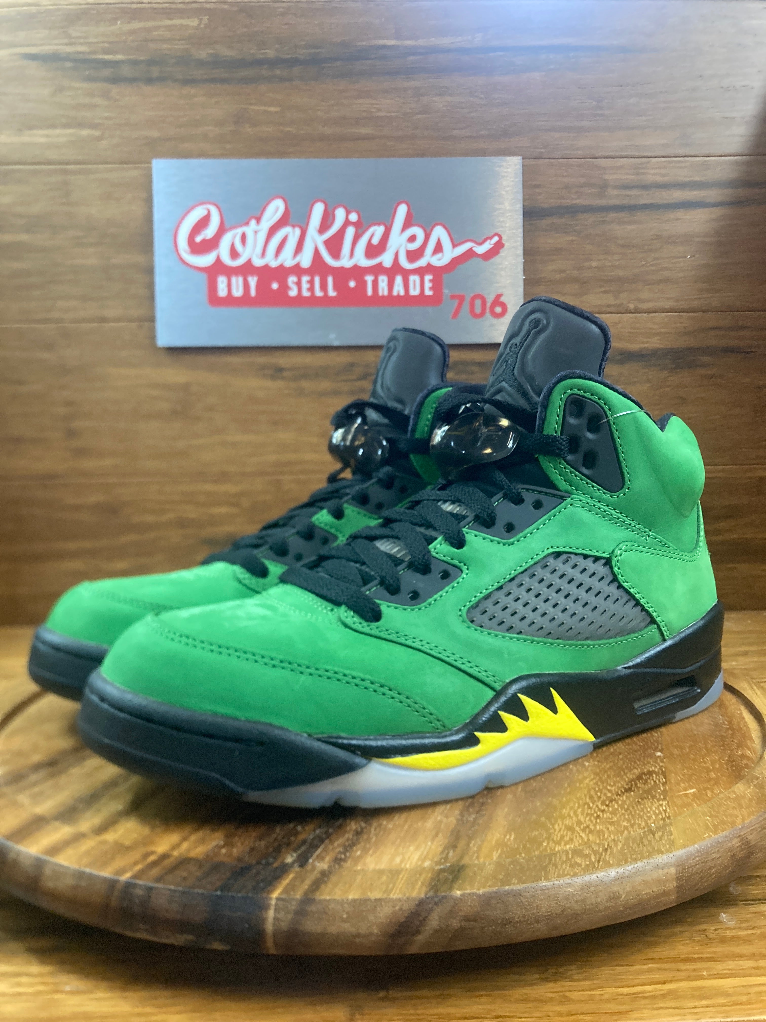 Jordan 5 Retro SE Oregon